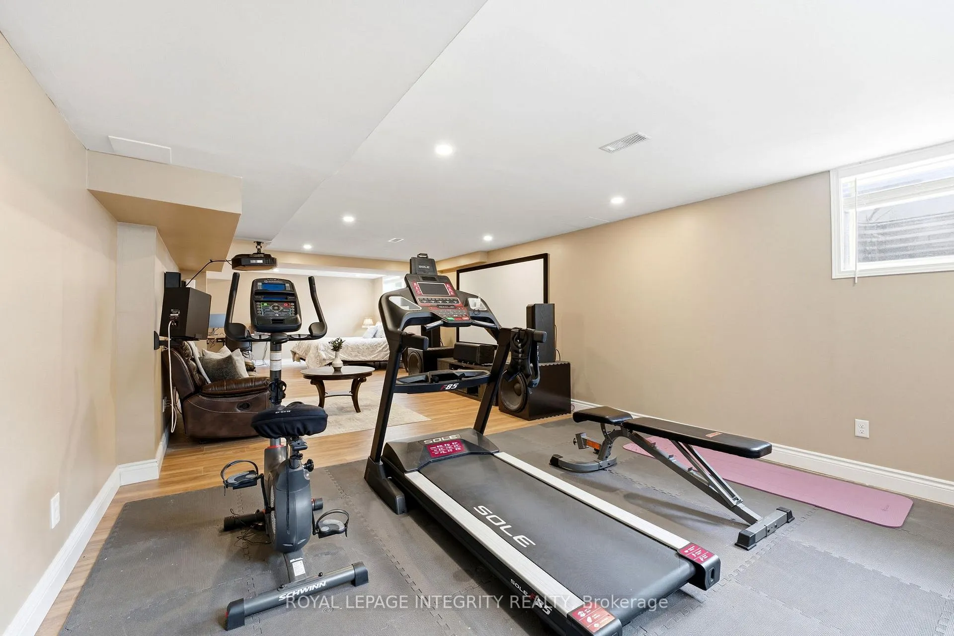 Photo 28 of 7 Len Lunney Crescent, Ottawa, Barrhaven East — HOMEH