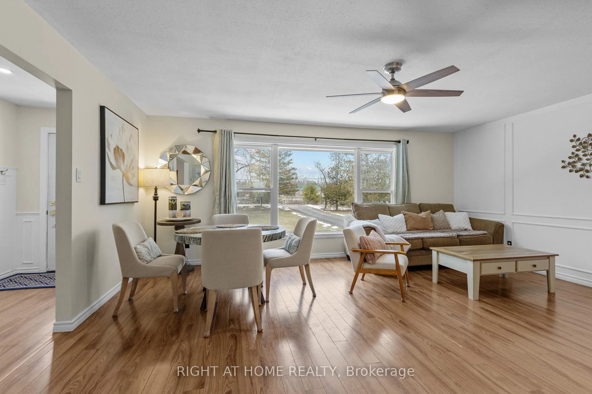 Photo 4 of 4088 Henderson Road, Frontenac, Frontenac South — HOMEH