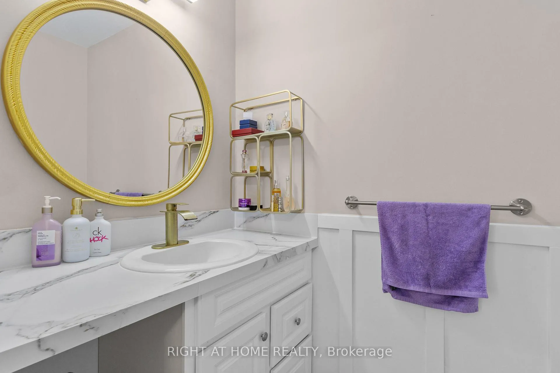Photo 7 of 4088 Henderson Road, Frontenac, Frontenac South — HOMEH