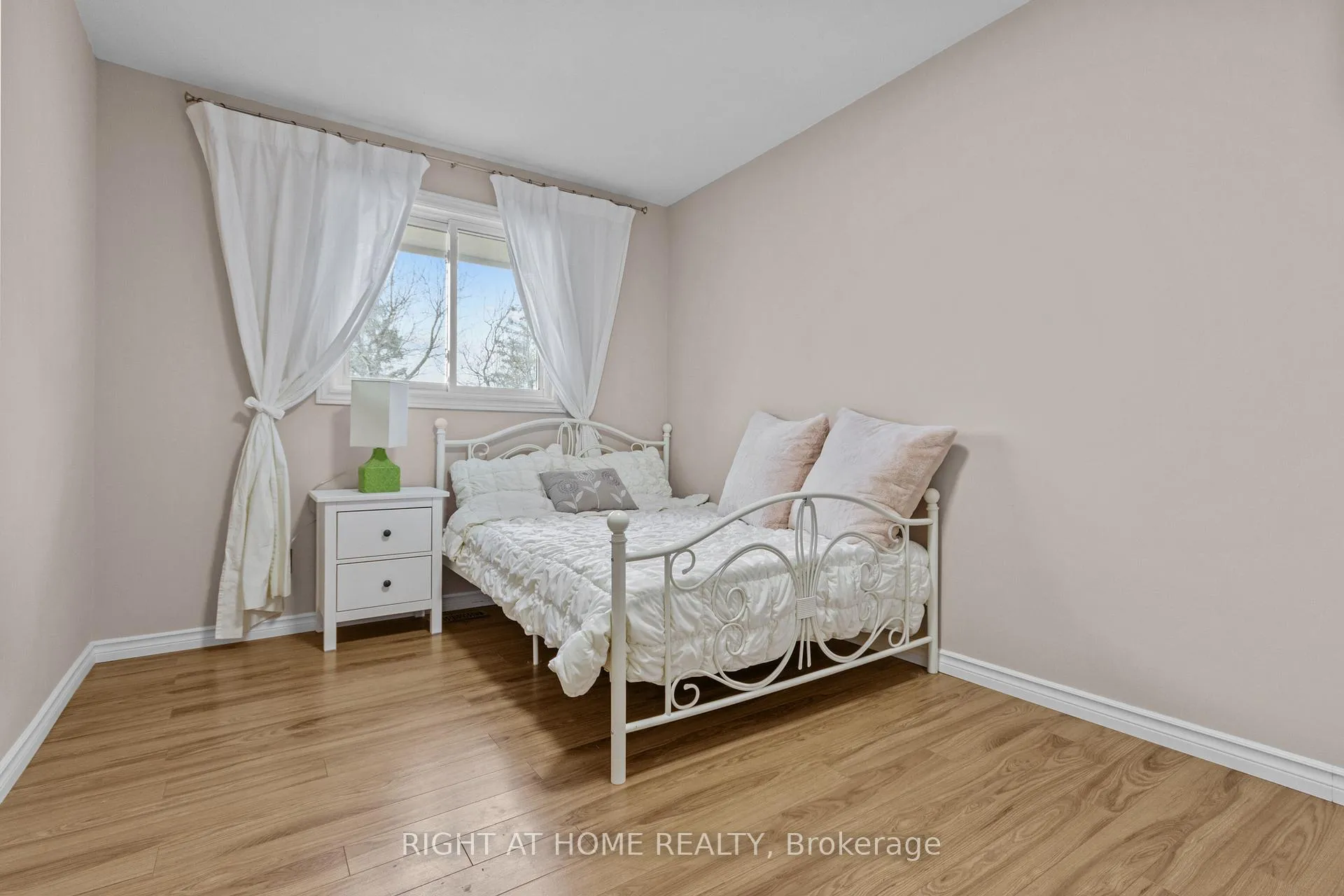 Photo 8 of 4088 Henderson Road, Frontenac, Frontenac South — HOMEH