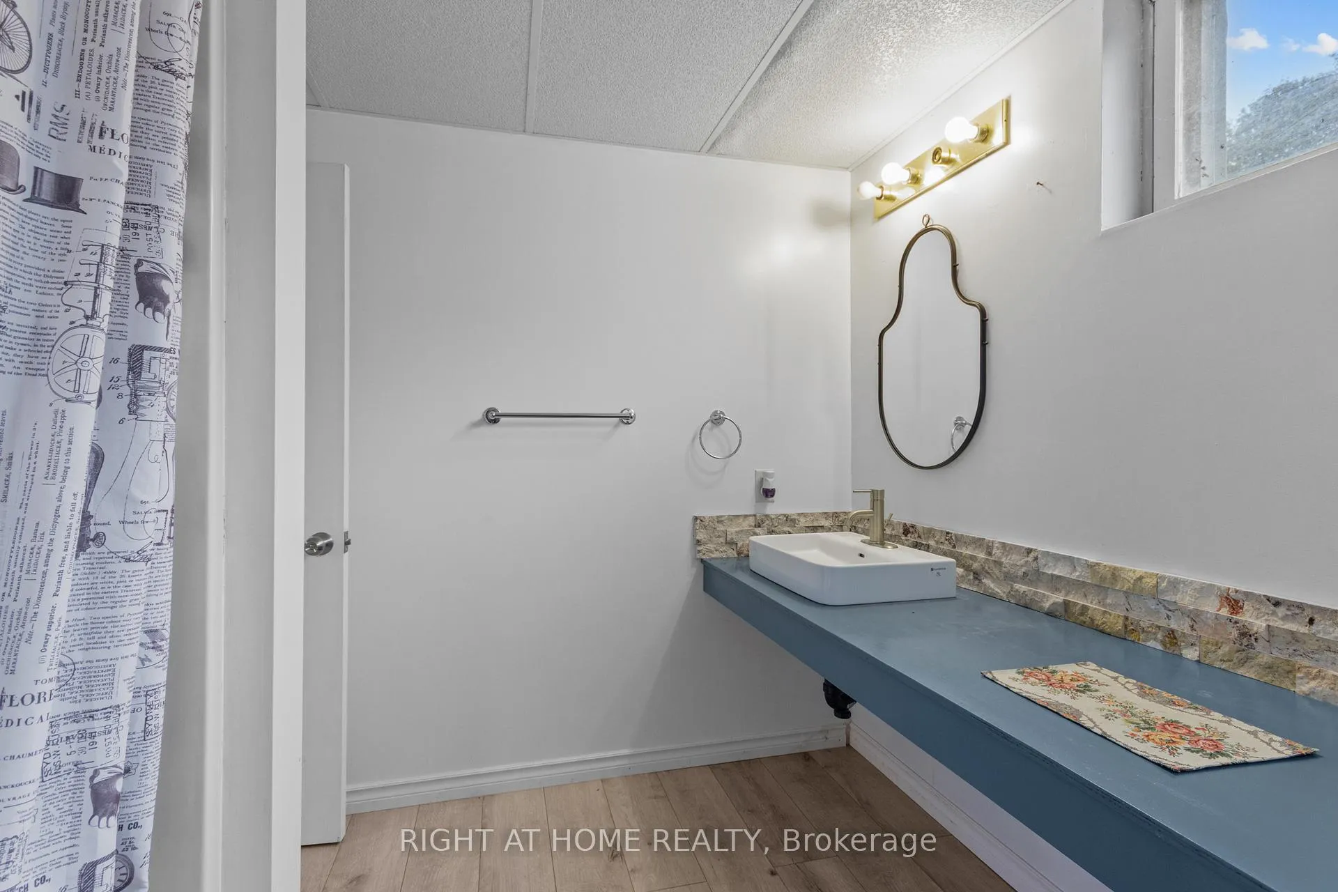 Photo 12 of 4088 Henderson Road, Frontenac, Frontenac South — HOMEH