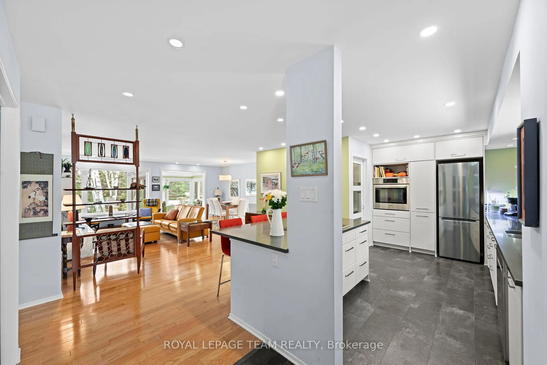 Photo 5 of 6 Kittansett Court, Ottawa, Stittsville (Central) — HOMEH