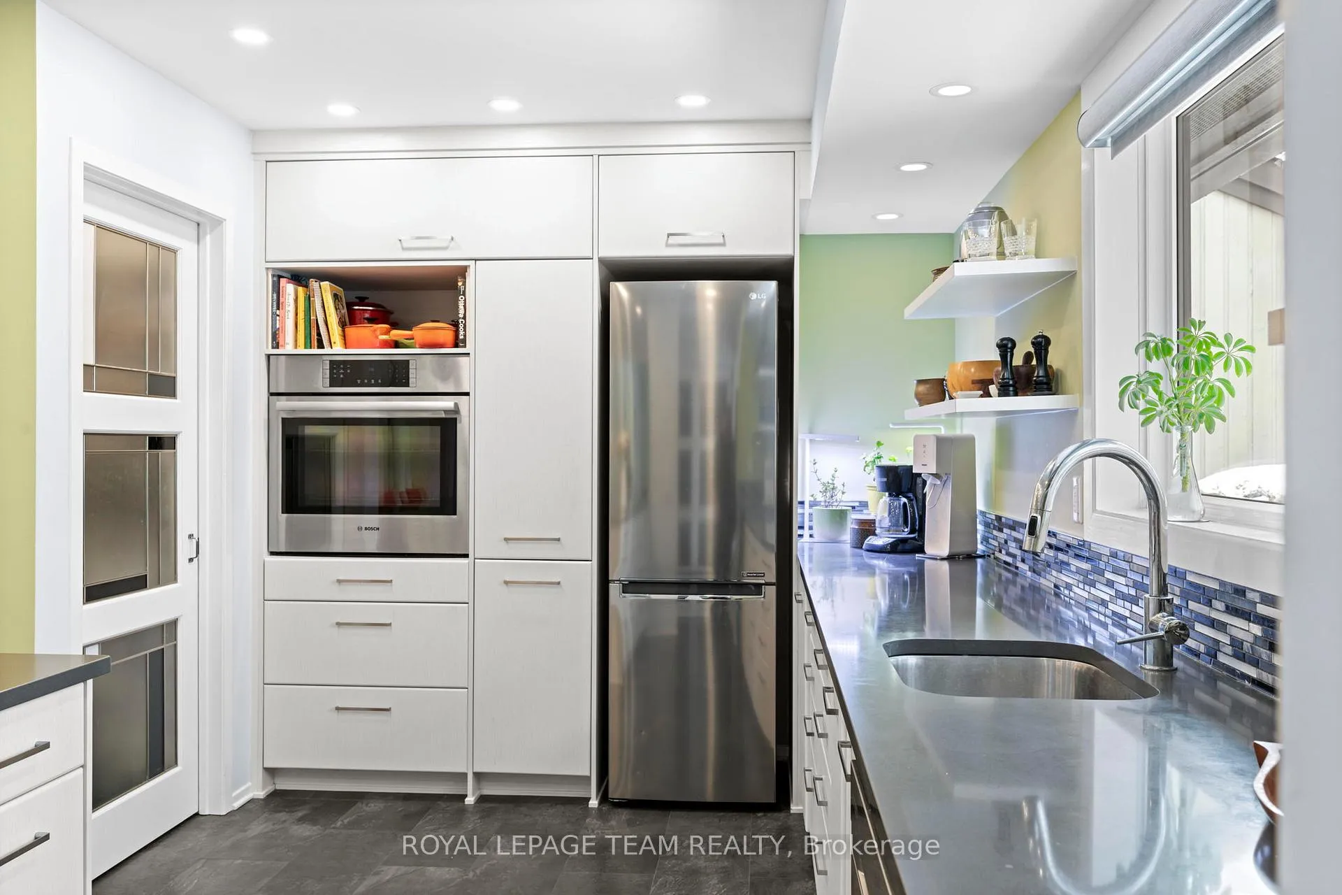 Photo 11 of 6 Kittansett Court, Ottawa, Stittsville (Central) — HOMEH