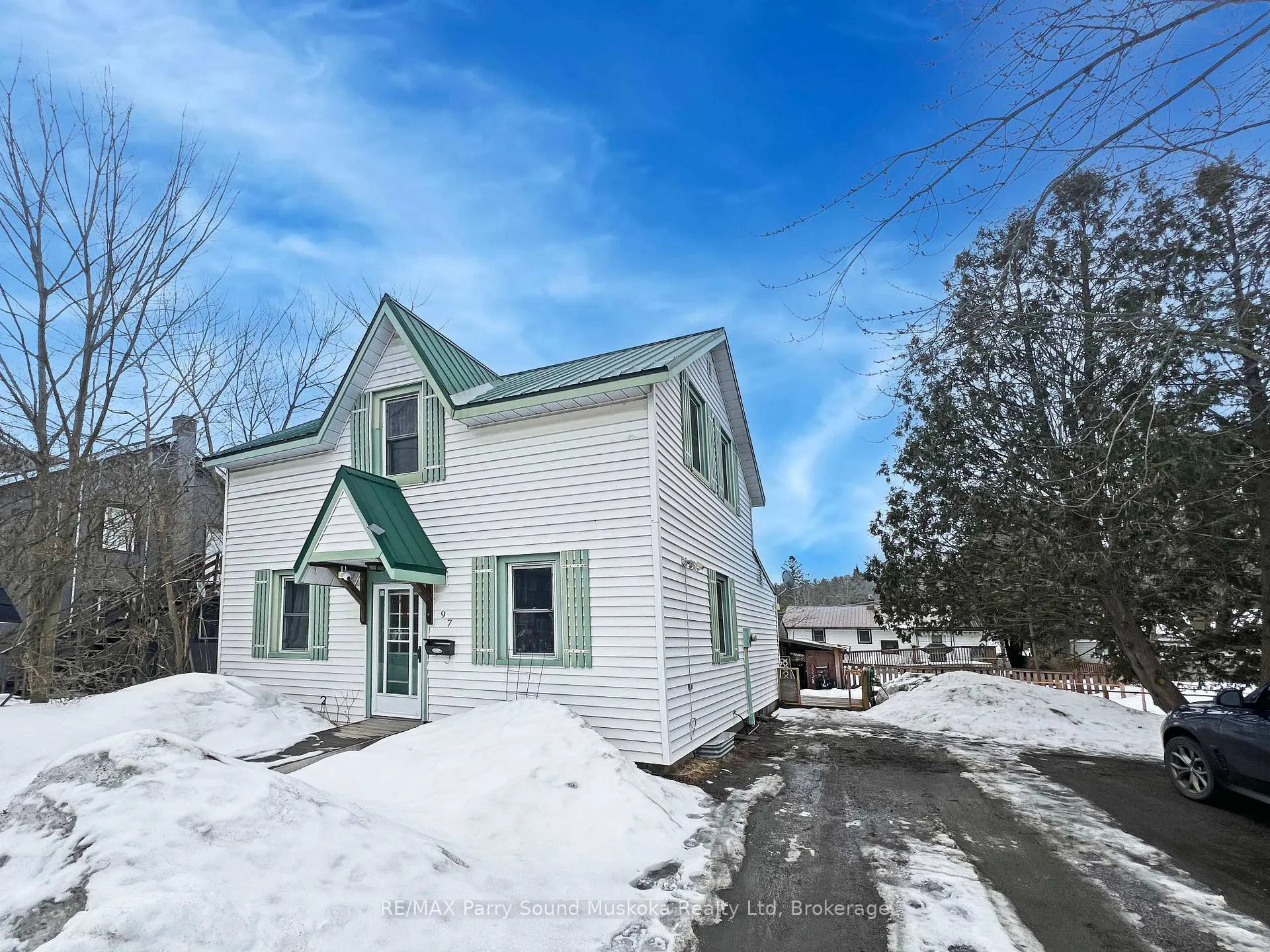 Photo 1 of 97 William Street, Parry Sound — HOMEH