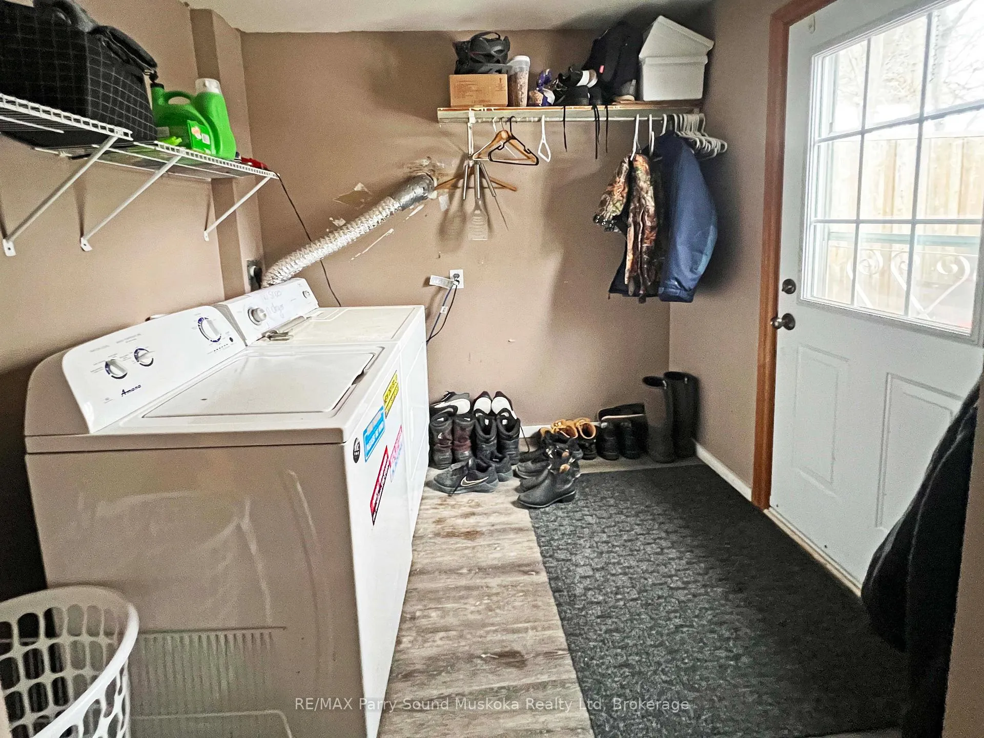 Photo 27 of 97 William Street, Parry Sound — HOMEH