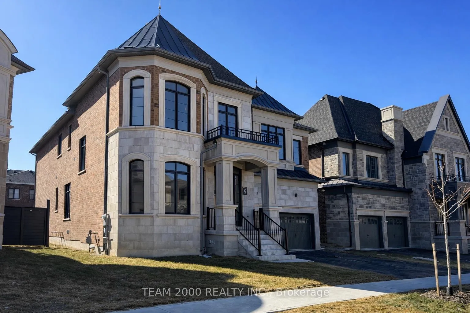 Photo 2 of 25 Terravista Crescent, Vaughan, Vellore Village — HOMEH