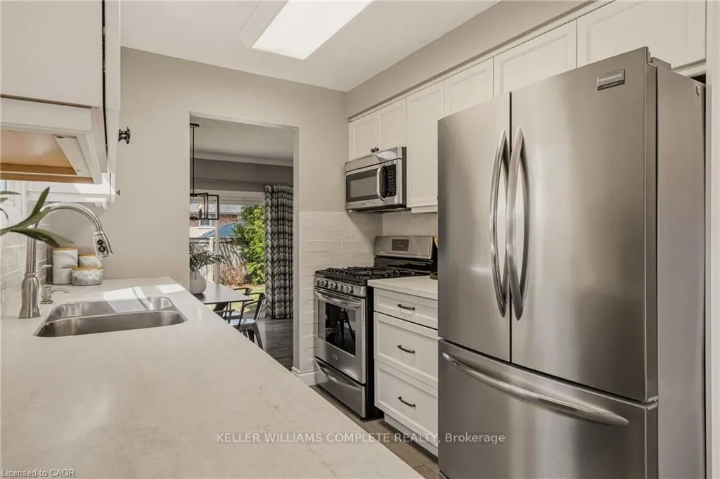 Photo 9 of 357 Rexford Drive, Hamilton, Randall — HOMEH