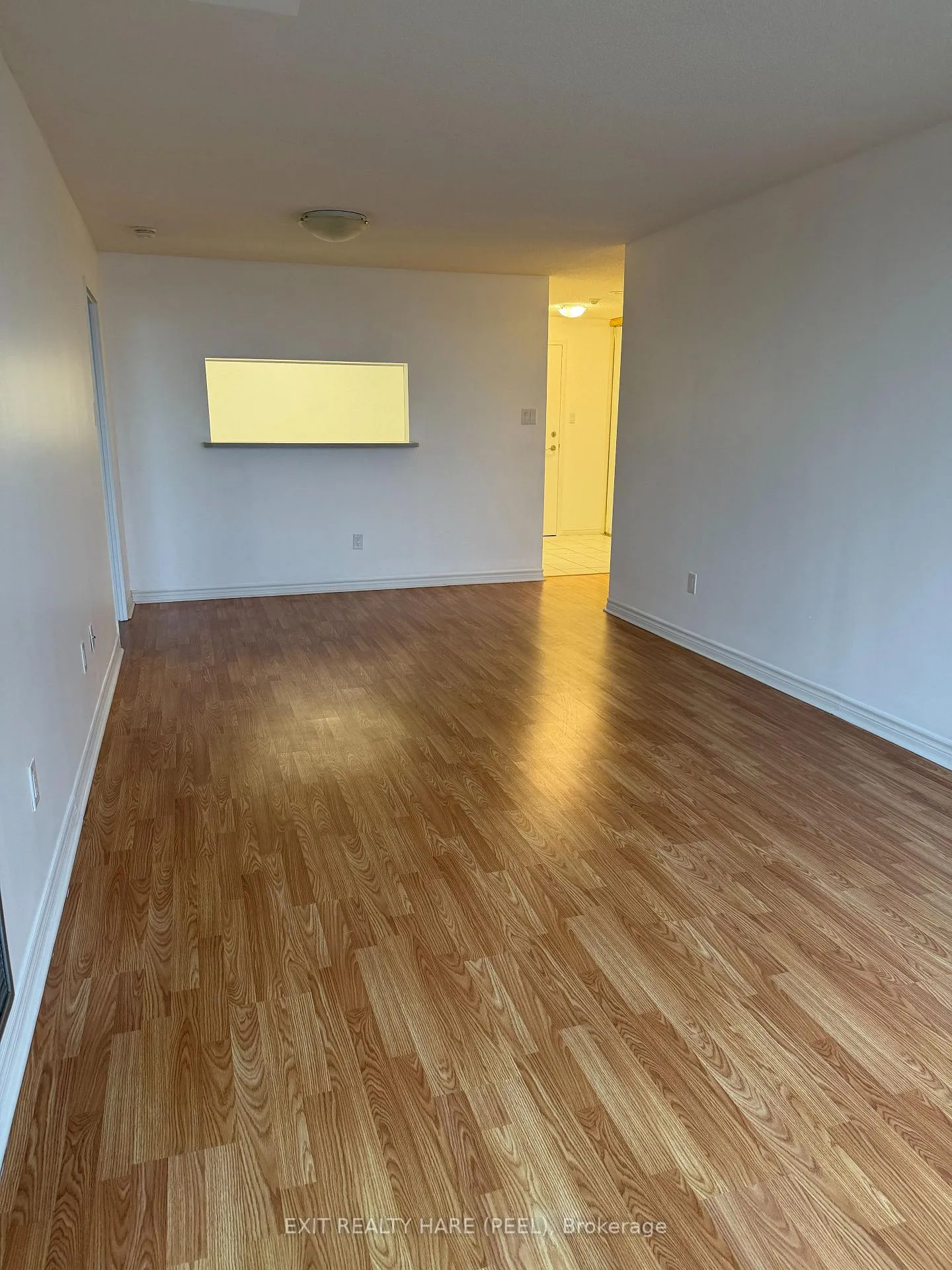 Photo 4 of Unit 1502, 11 Townsgate Drive, Vaughan, Crestwood-Springfarm-Yorkhill — HOMEH