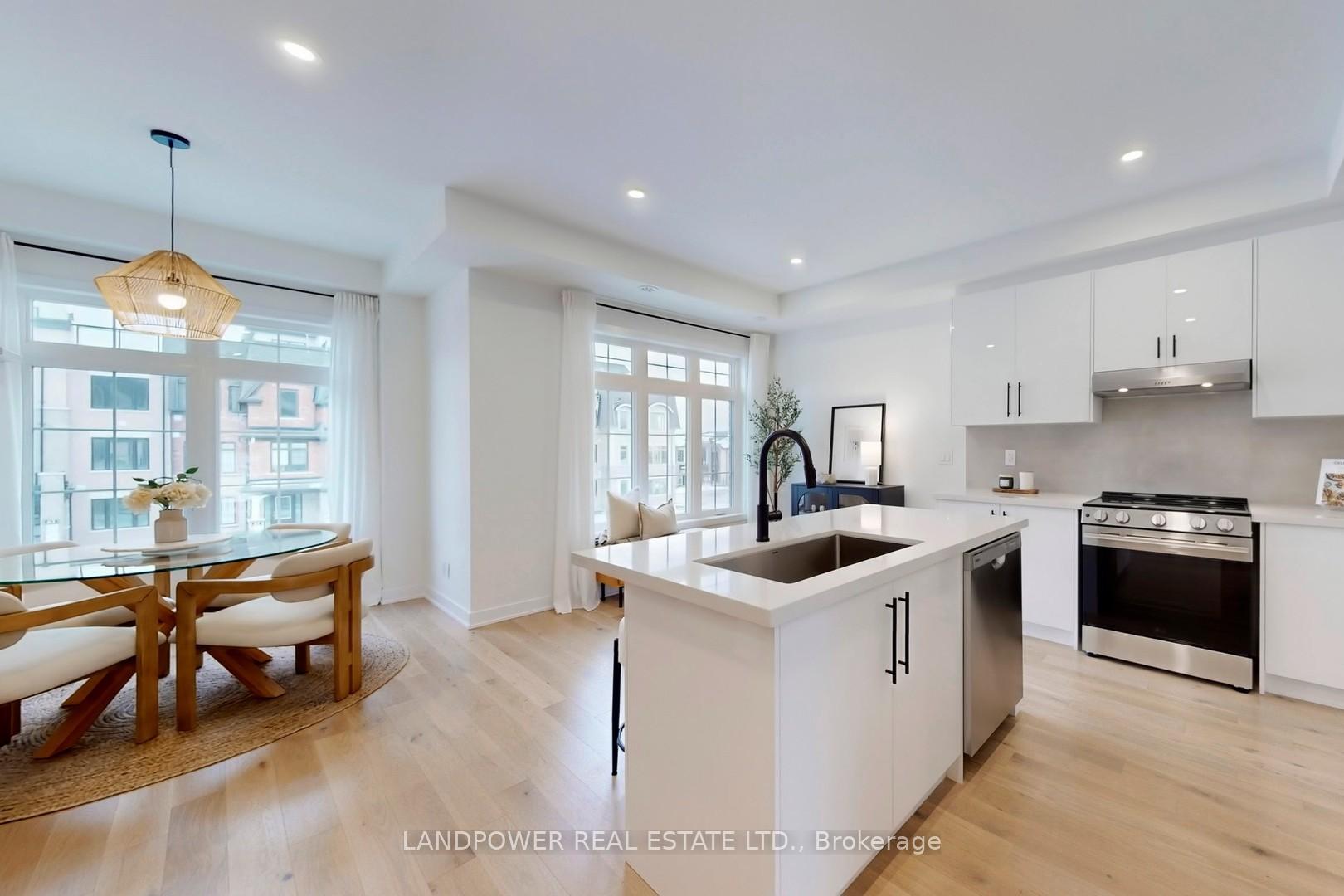 Photo 5 of 66 York Downs Boulevard, Markham, Angus Glen — HOMEH