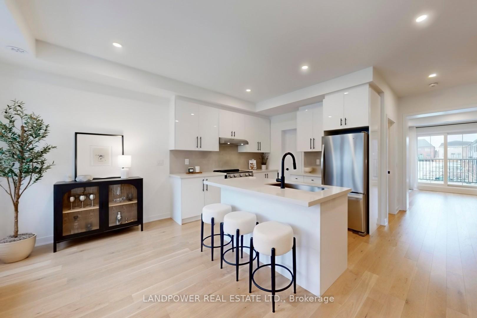 Photo 6 of 66 York Downs Boulevard, Markham, Angus Glen — HOMEH