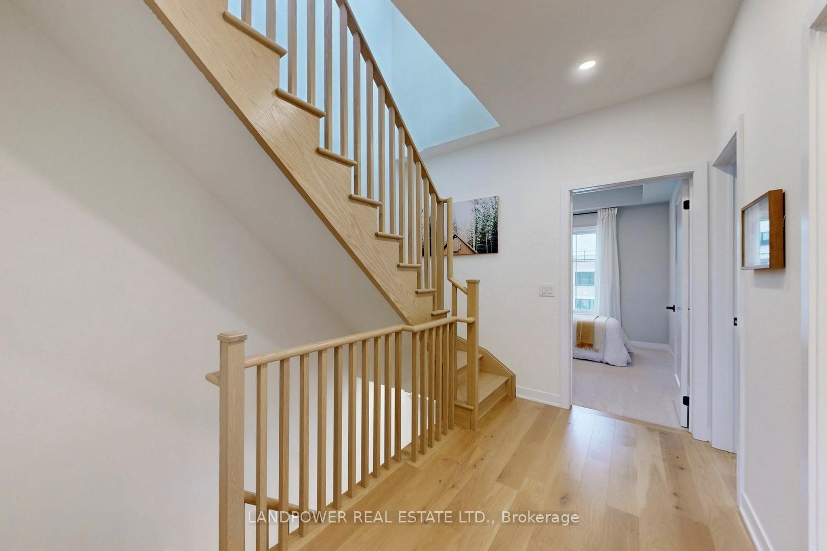 Photo 11 of 66 York Downs Boulevard, Markham, Angus Glen — HOMEH