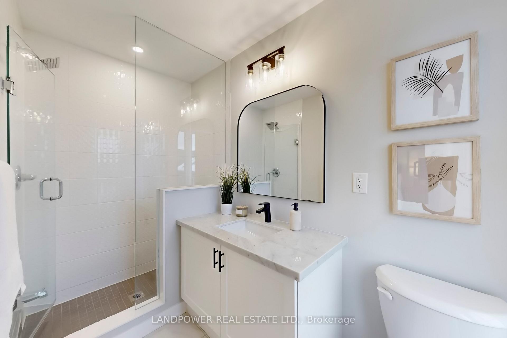 Photo 14 of 66 York Downs Boulevard, Markham, Angus Glen — HOMEH