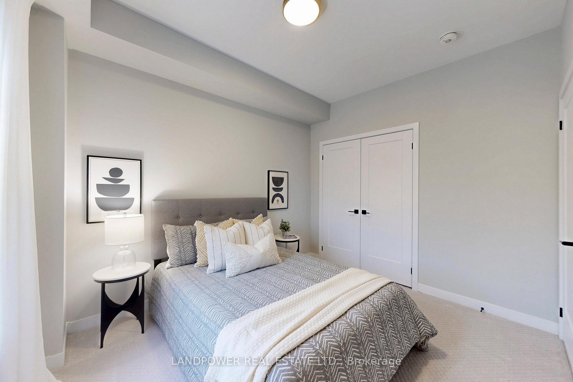 Photo 16 of 66 York Downs Boulevard, Markham, Angus Glen — HOMEH