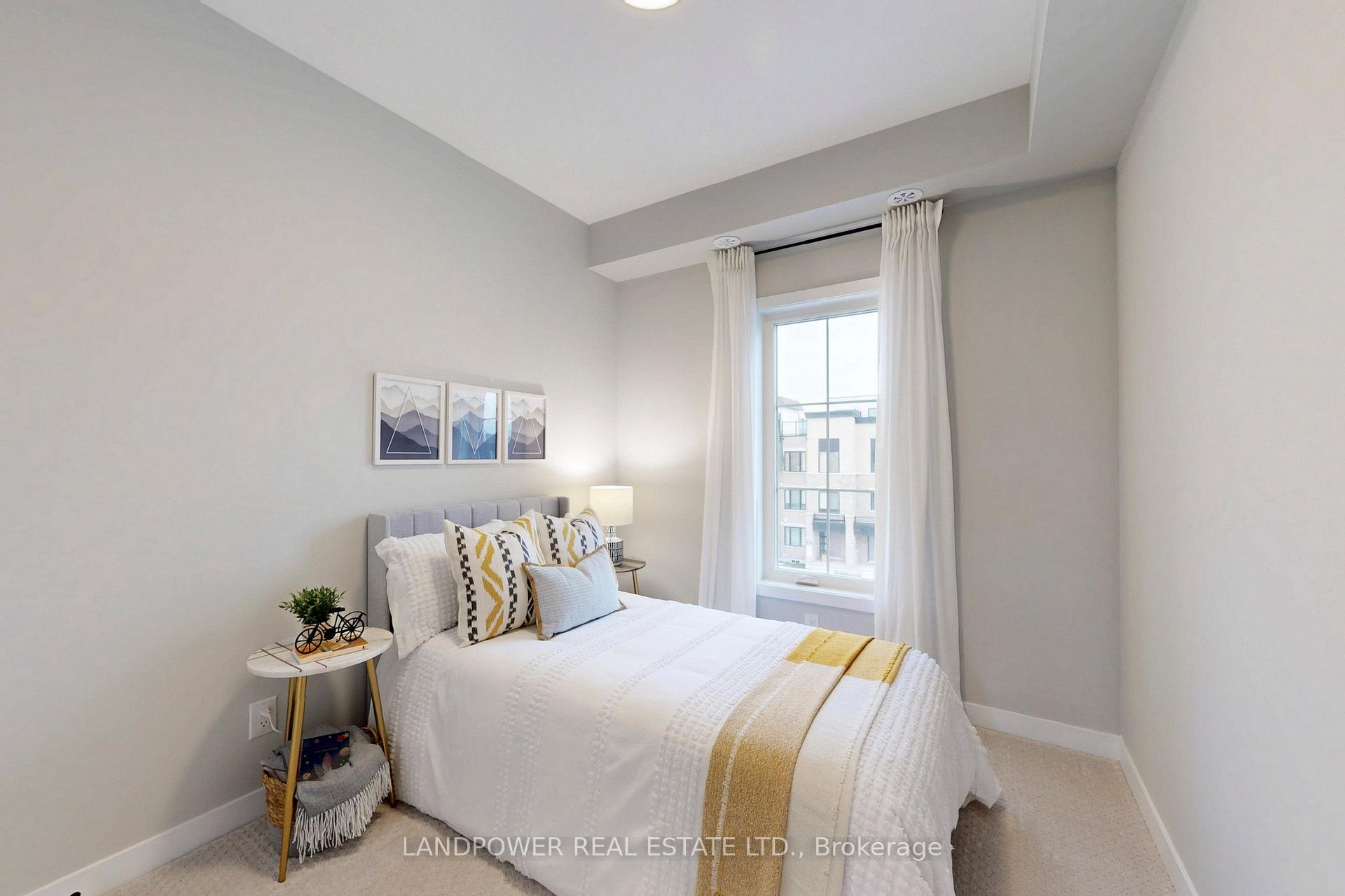 Photo 17 of 66 York Downs Boulevard, Markham, Angus Glen — HOMEH