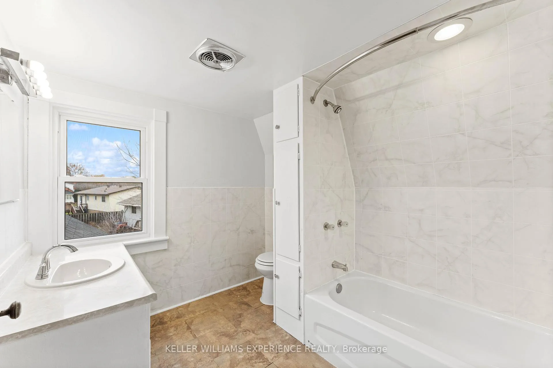 Photo 20 of 125 Raglan Street, Essa, Angus — HOMEH