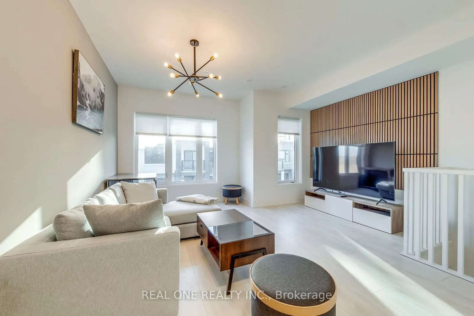 Photo 9 of Unit 41, 1095 Cooke Boulevard, Burlington, LaSalle — HOMEH