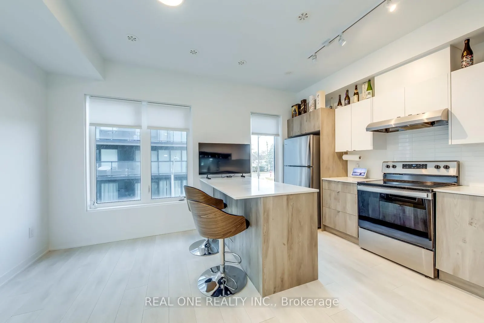 Photo 14 of Unit 41, 1095 Cooke Boulevard, Burlington, LaSalle — HOMEH
