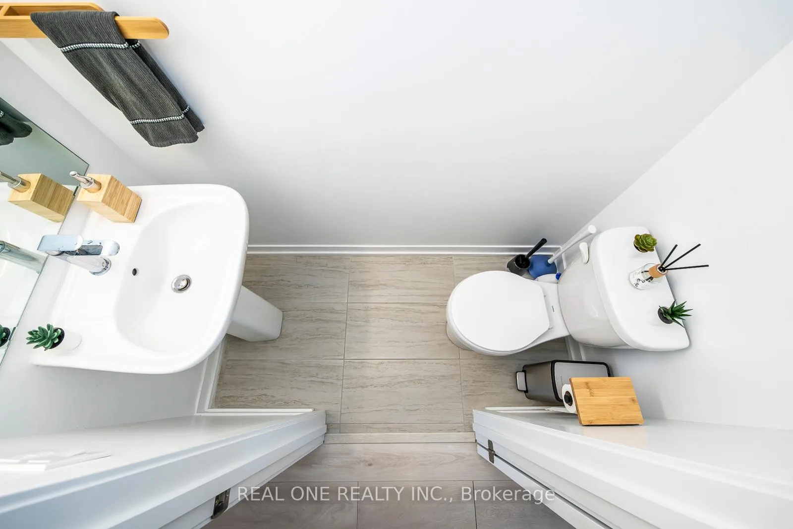 Photo 20 of Unit 41, 1095 Cooke Boulevard, Burlington, LaSalle — HOMEH