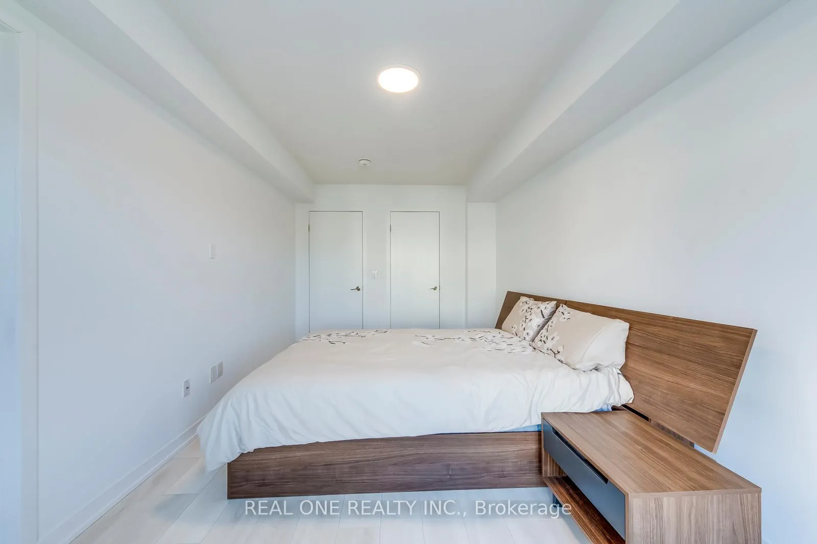 Photo 27 of Unit 41, 1095 Cooke Boulevard, Burlington, LaSalle — HOMEH