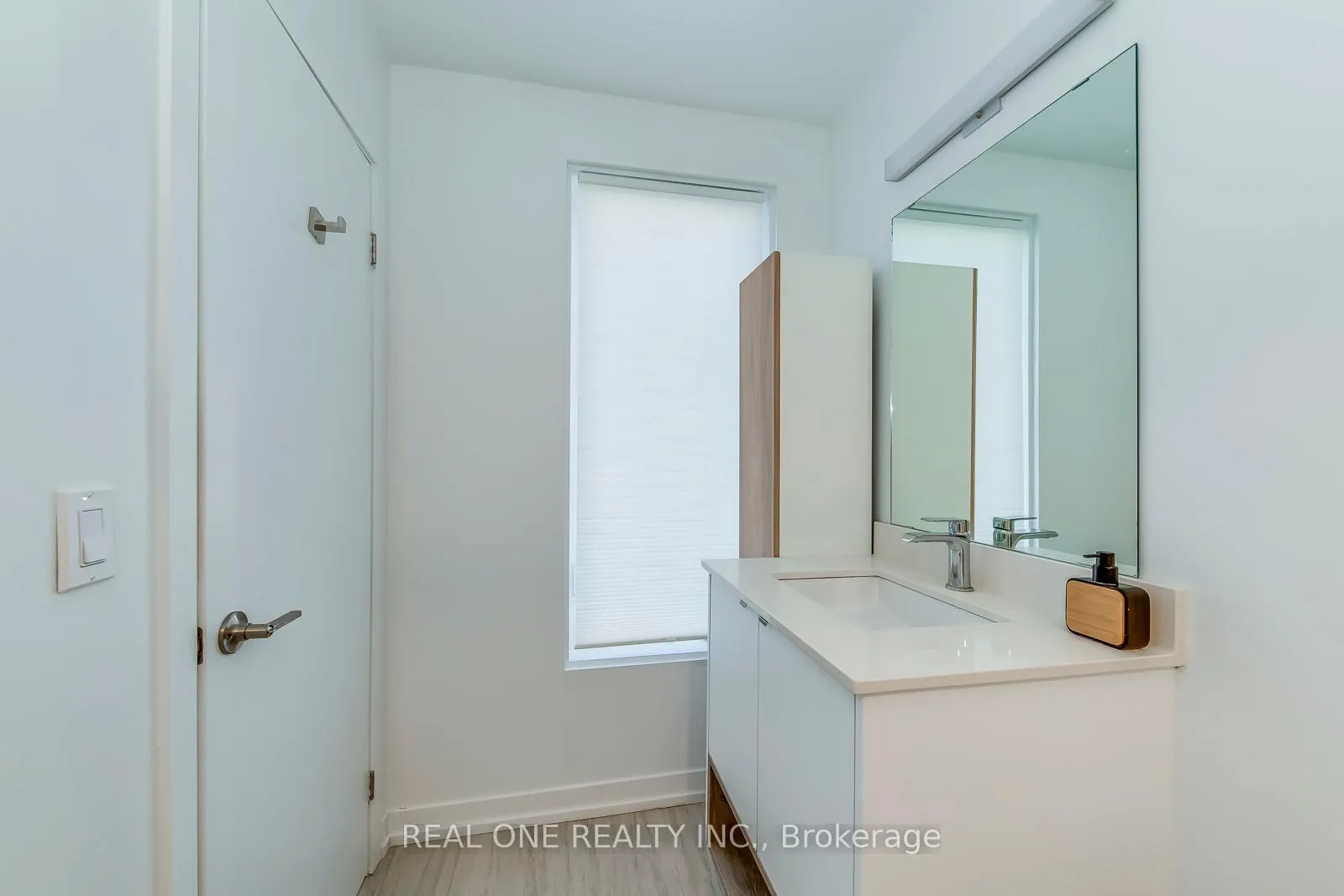 Photo 30 of Unit 41, 1095 Cooke Boulevard, Burlington, LaSalle — HOMEH