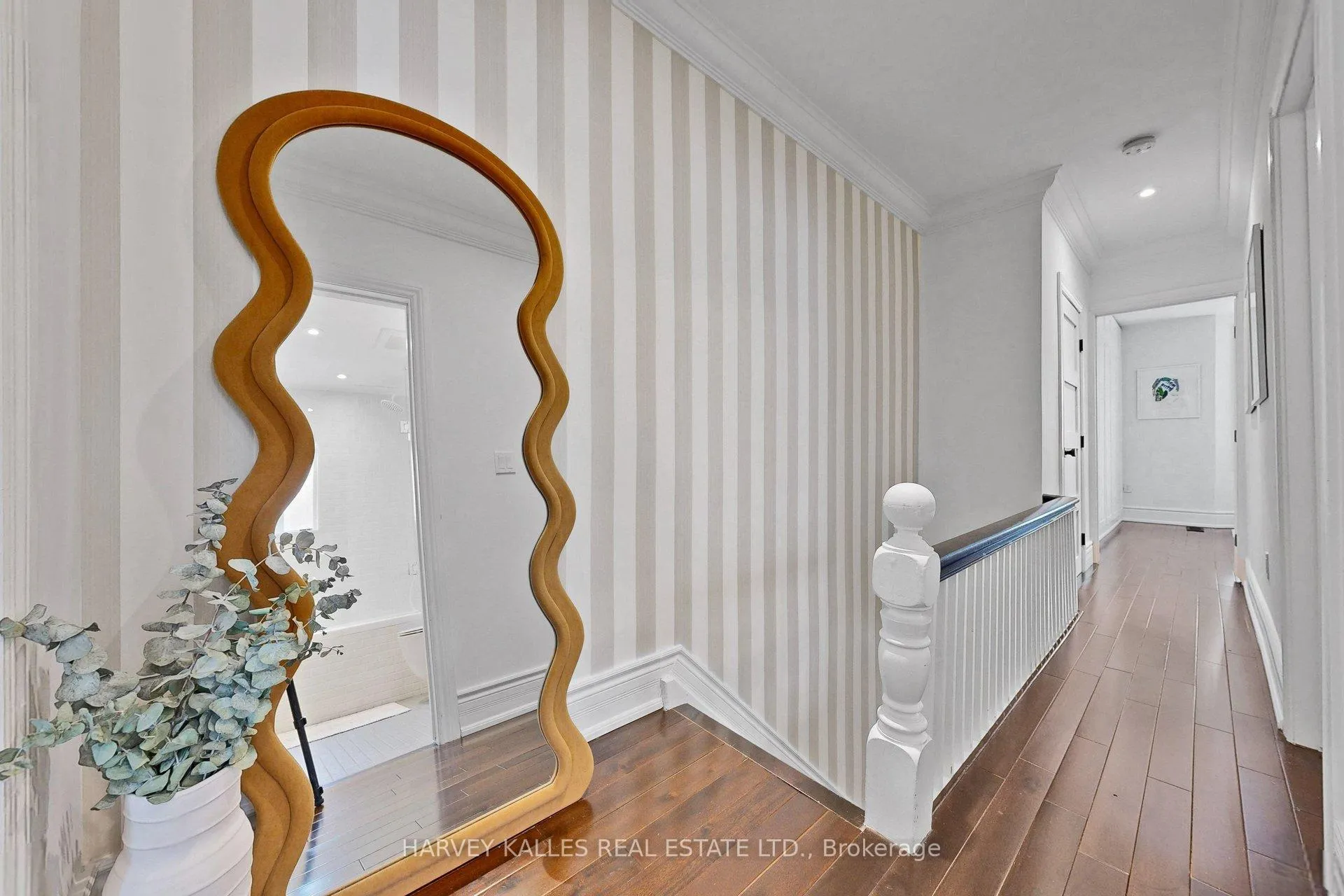 Photo 21 of 35 Peterborough Avenue, Toronto, Corso Italia-Davenport — HOMEH