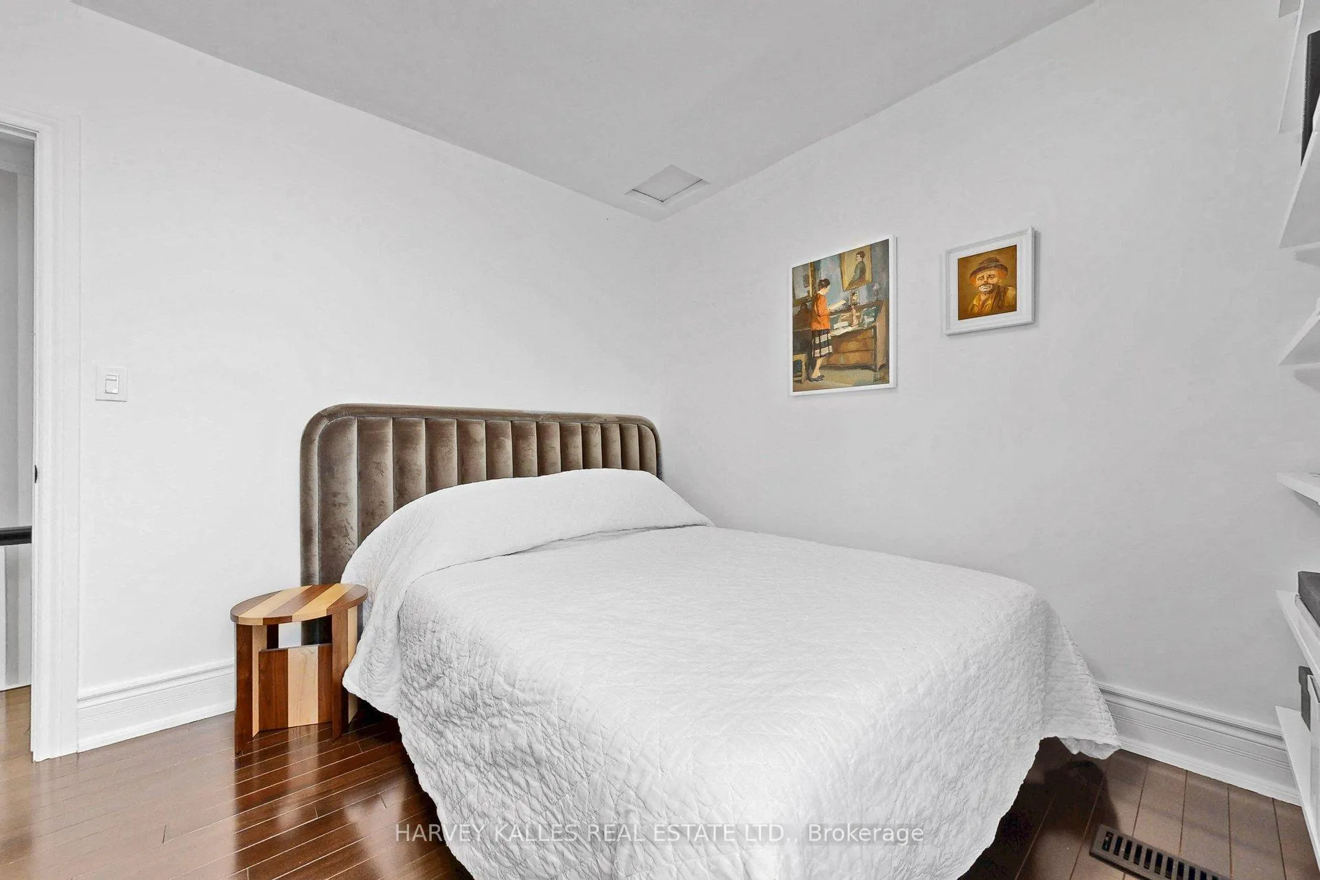 Photo 27 of 35 Peterborough Avenue, Toronto, Corso Italia-Davenport — HOMEH