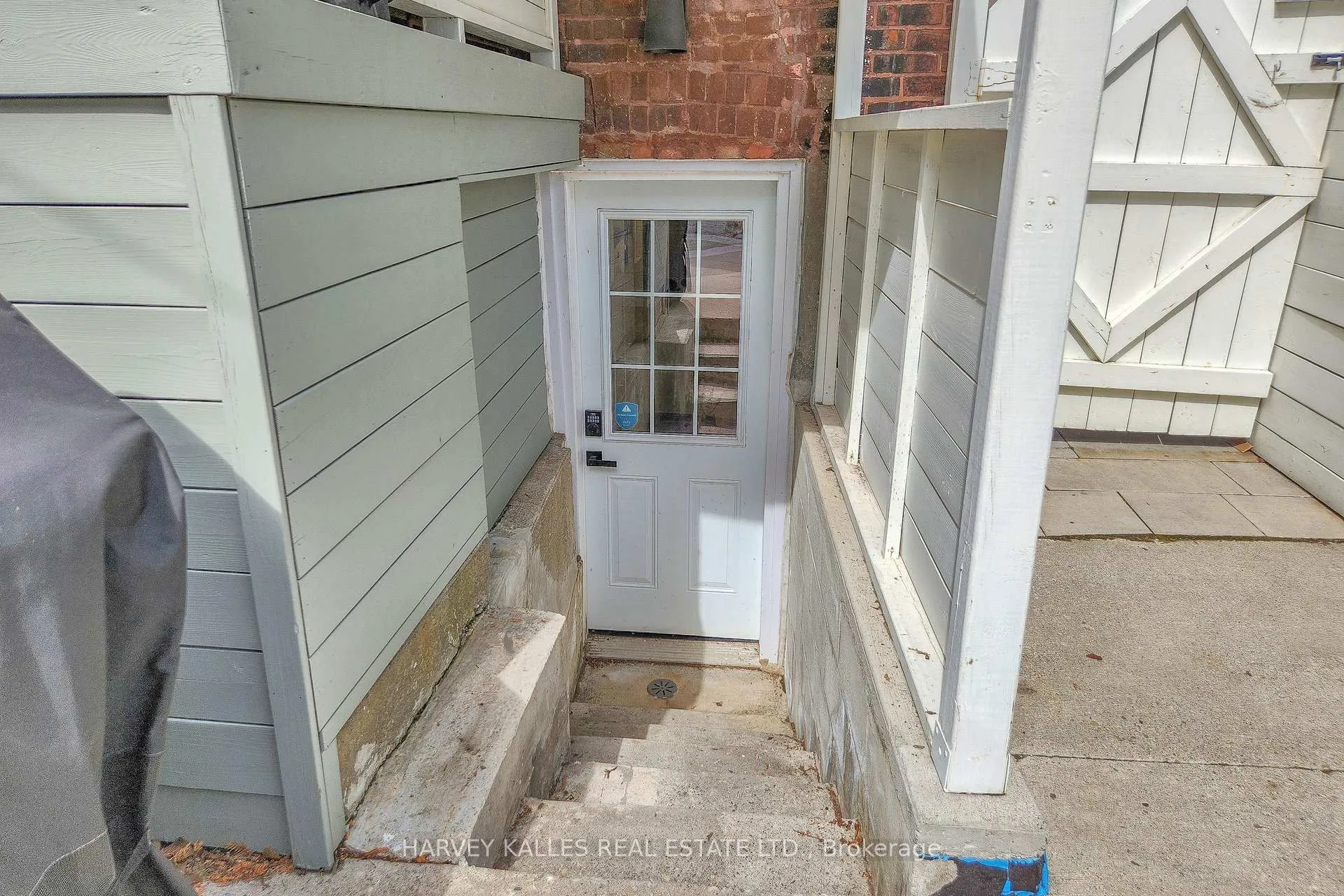 Photo 47 of 35 Peterborough Avenue, Toronto, Corso Italia-Davenport — HOMEH