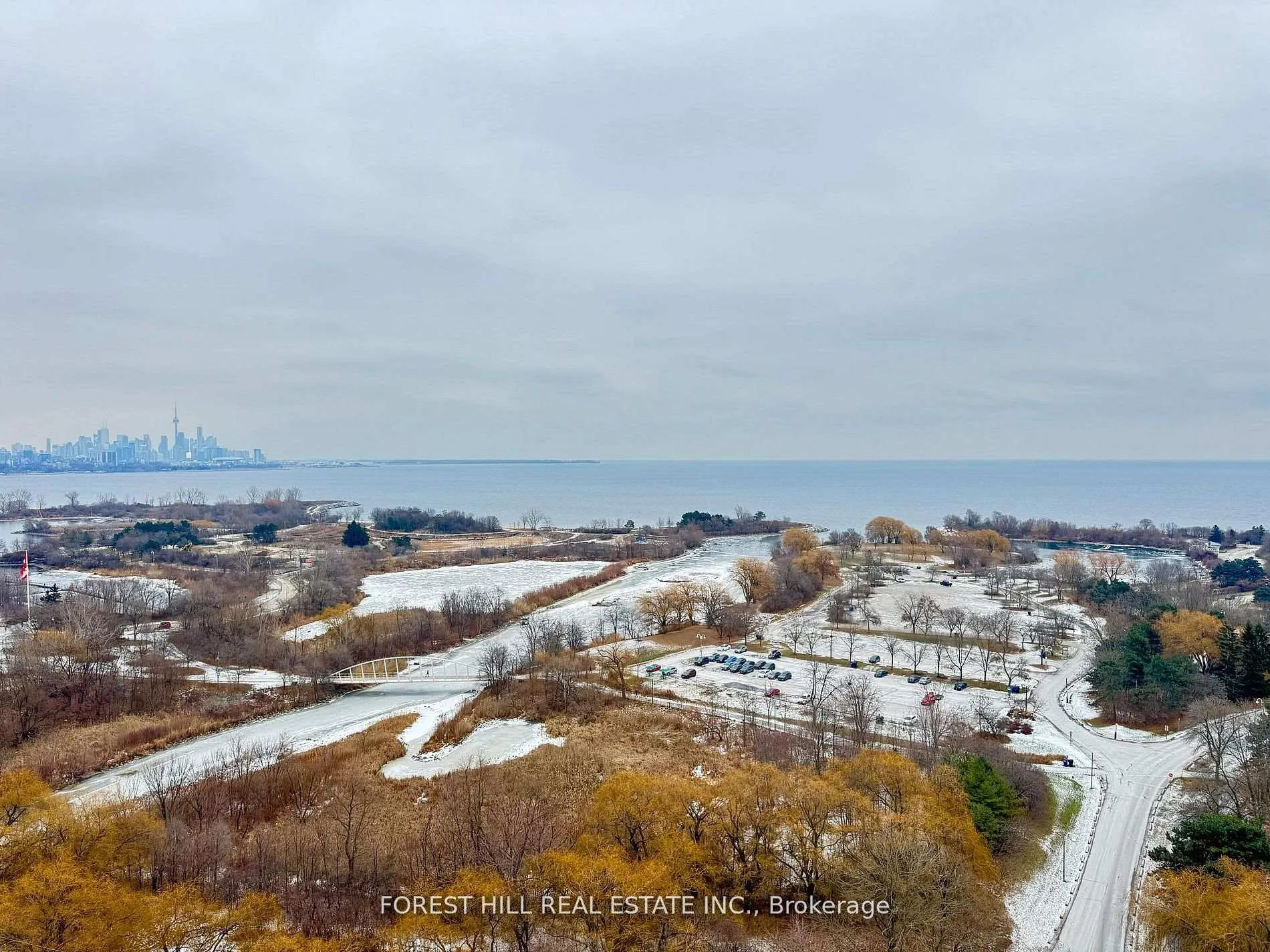 Front of Unit 1806, 2240 Lake Shore Boulevard W