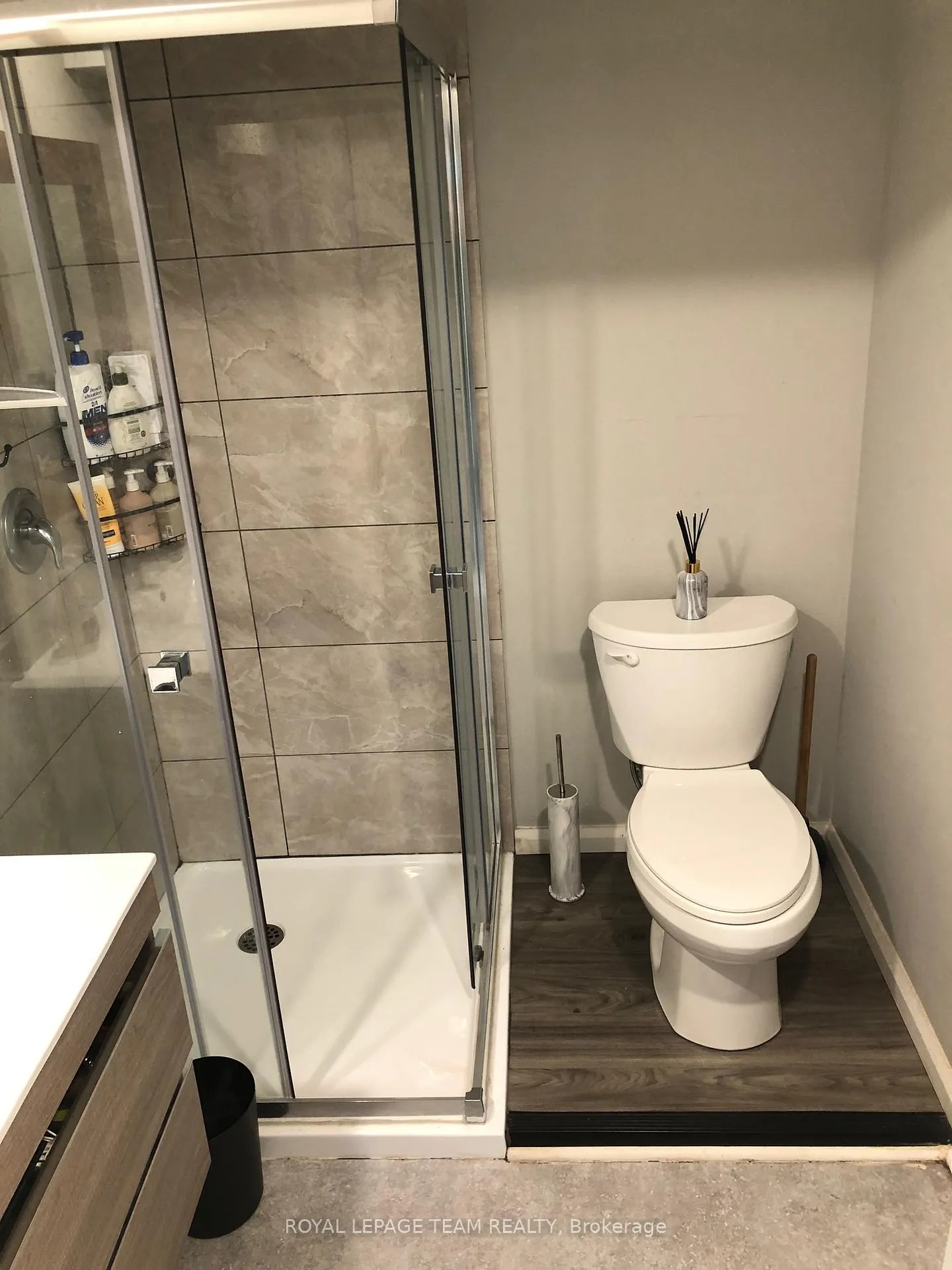 Photo 9 of Unit #B, 1180 Southwood Drive, Ottawa, Queensway Terrace South/Ridgeview — HOMEH