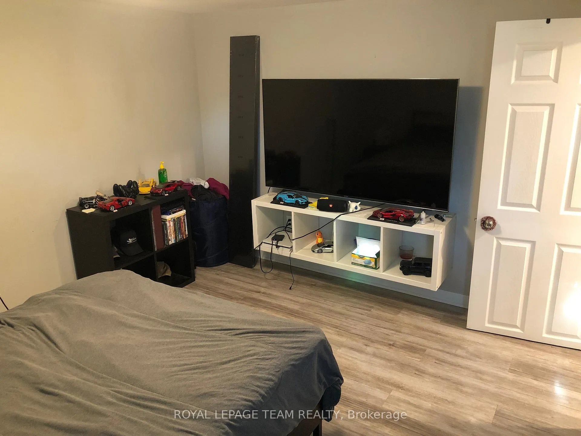 Photo 11 of Unit #B, 1180 Southwood Drive, Ottawa, Queensway Terrace South/Ridgeview — HOMEH