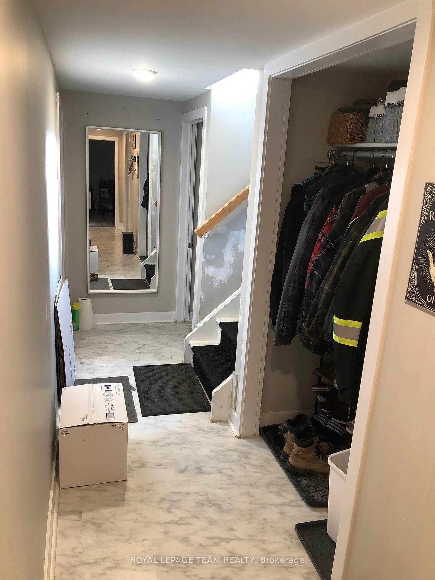 Photo 19 of Unit #B, 1180 Southwood Drive, Ottawa, Queensway Terrace South/Ridgeview — HOMEH