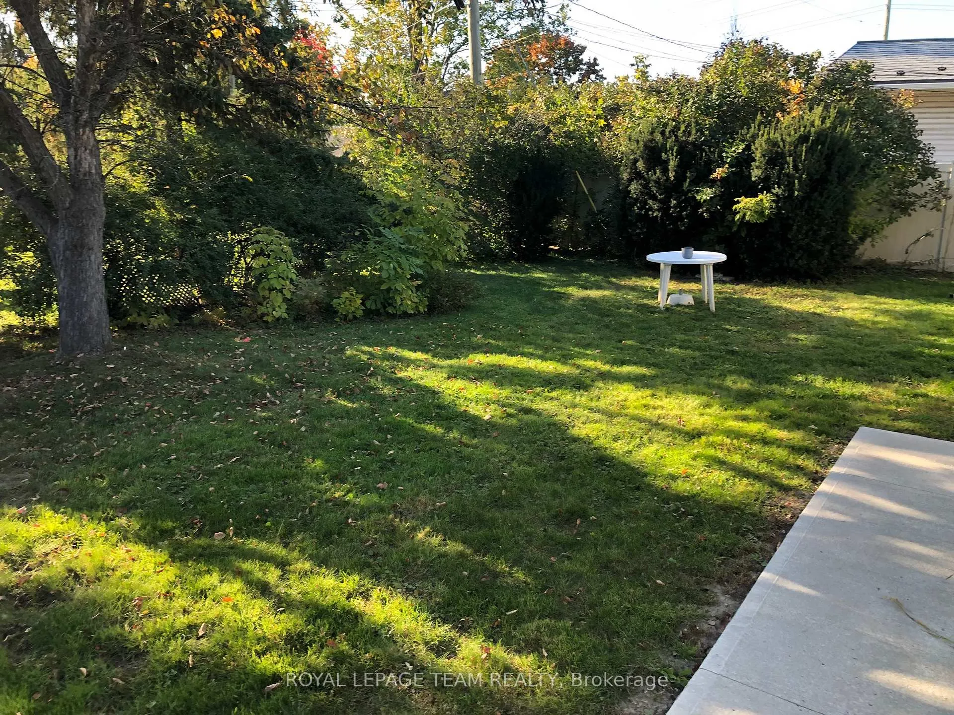 Photo 20 of Unit #B, 1180 Southwood Drive, Ottawa, Queensway Terrace South/Ridgeview — HOMEH