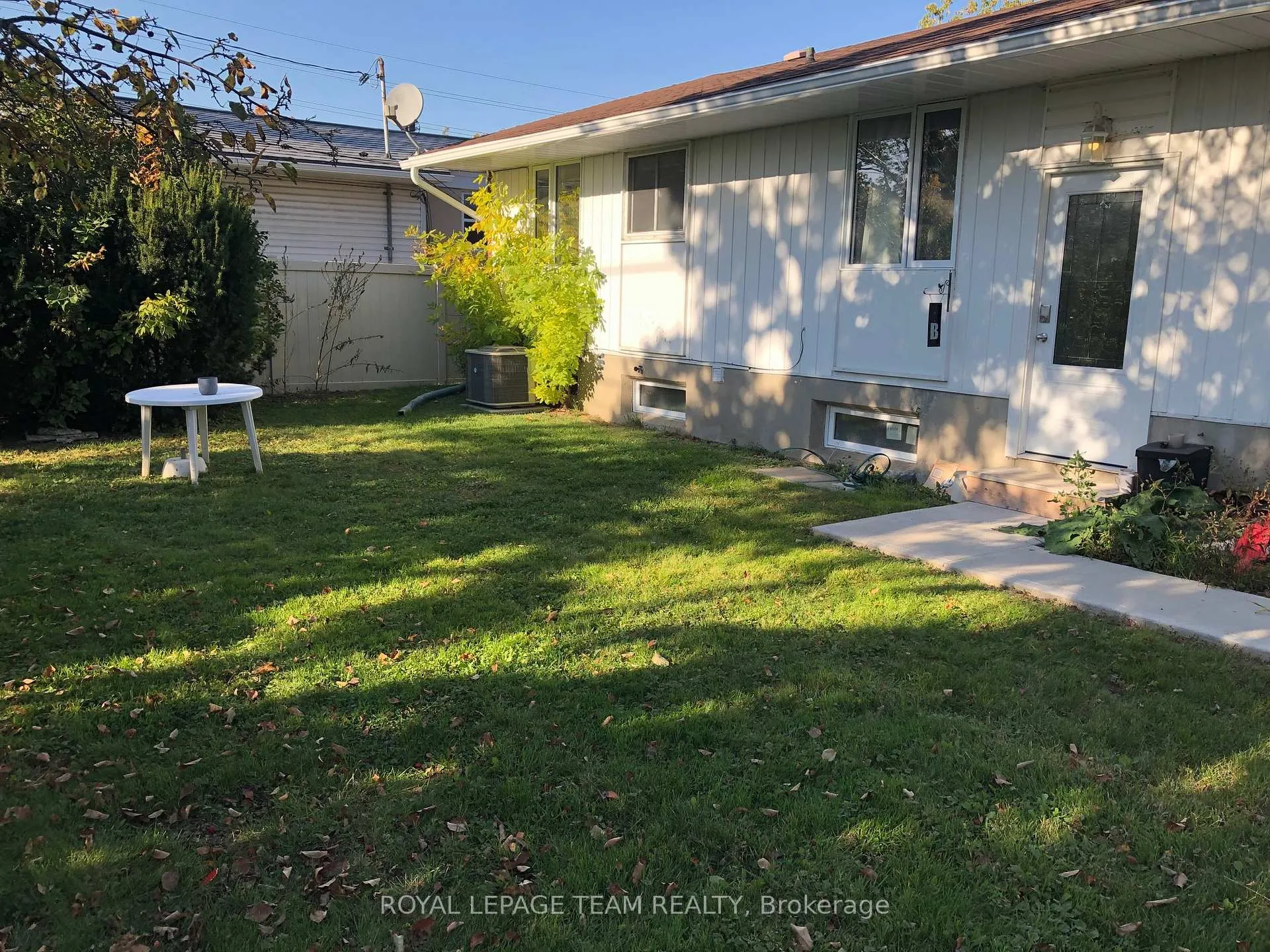 Photo 23 of Unit #B, 1180 Southwood Drive, Ottawa, Queensway Terrace South/Ridgeview — HOMEH