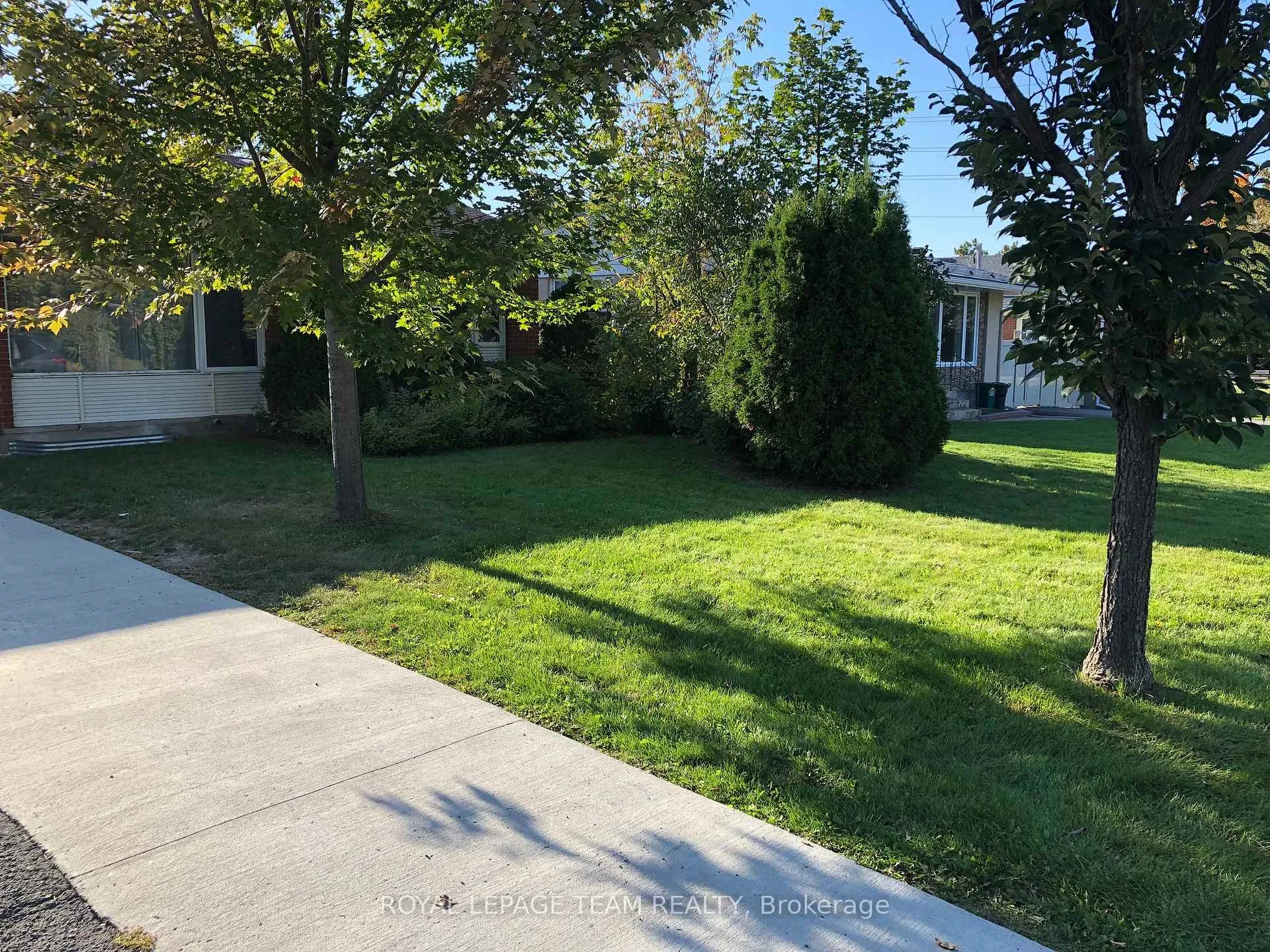 Photo 25 of Unit #B, 1180 Southwood Drive, Ottawa, Queensway Terrace South/Ridgeview — HOMEH