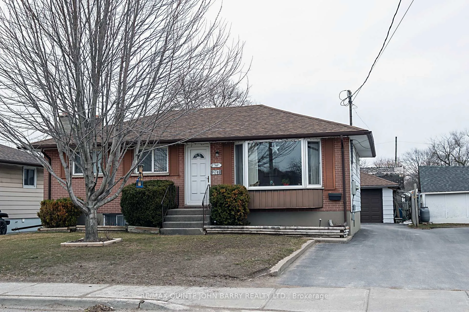 Photo 2 of 247 West Street, Quinte West, Trenton Ward — HOMEH