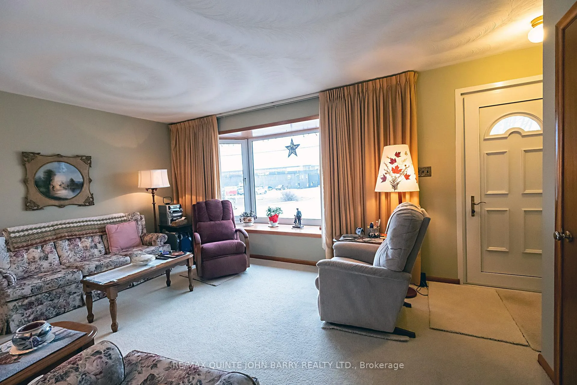 Photo 6 of 247 West Street, Quinte West, Trenton Ward — HOMEH