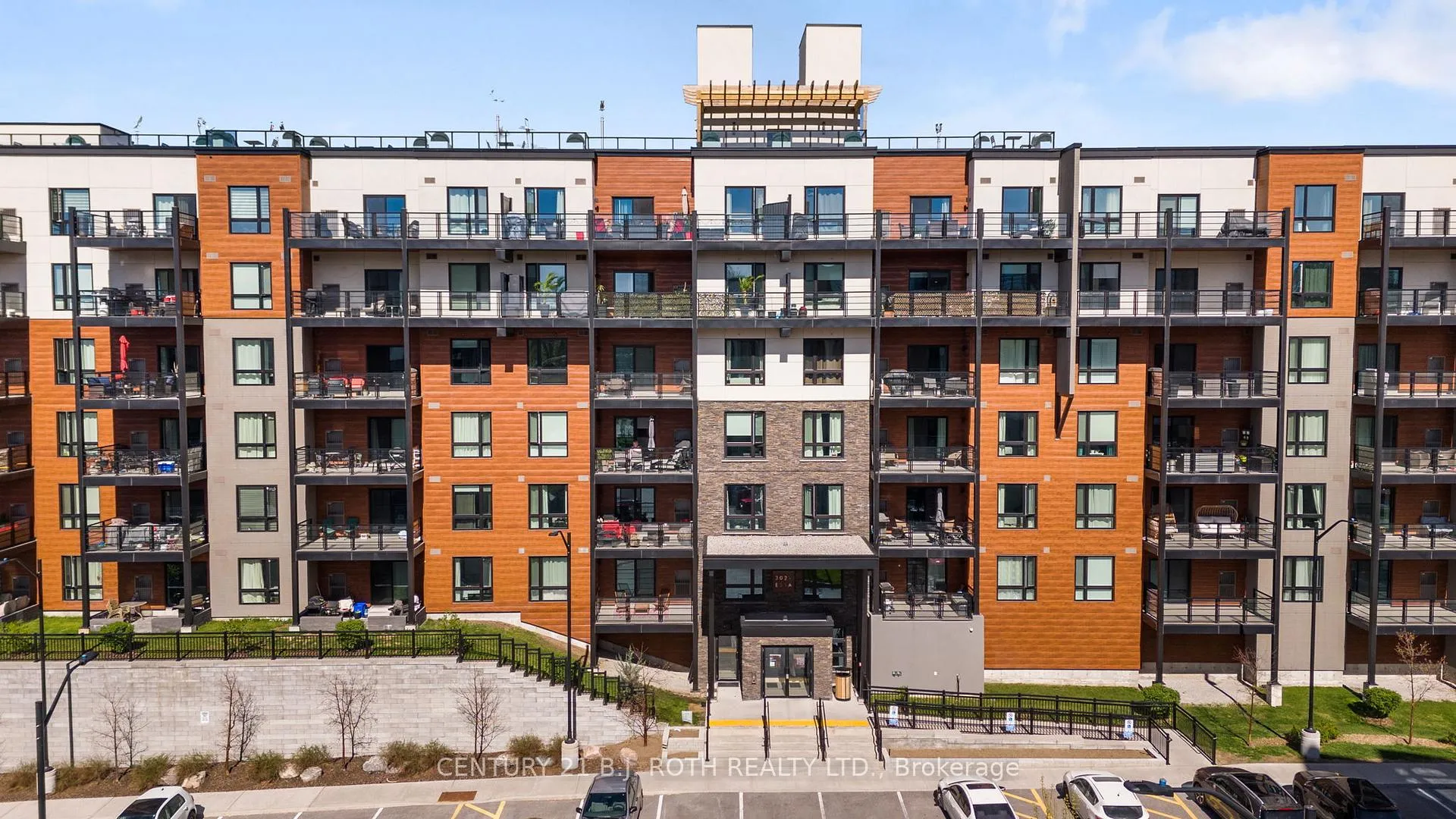 Photo 2 of Unit 115, 302 Essa Road, Barrie, 400 West — HOMEH