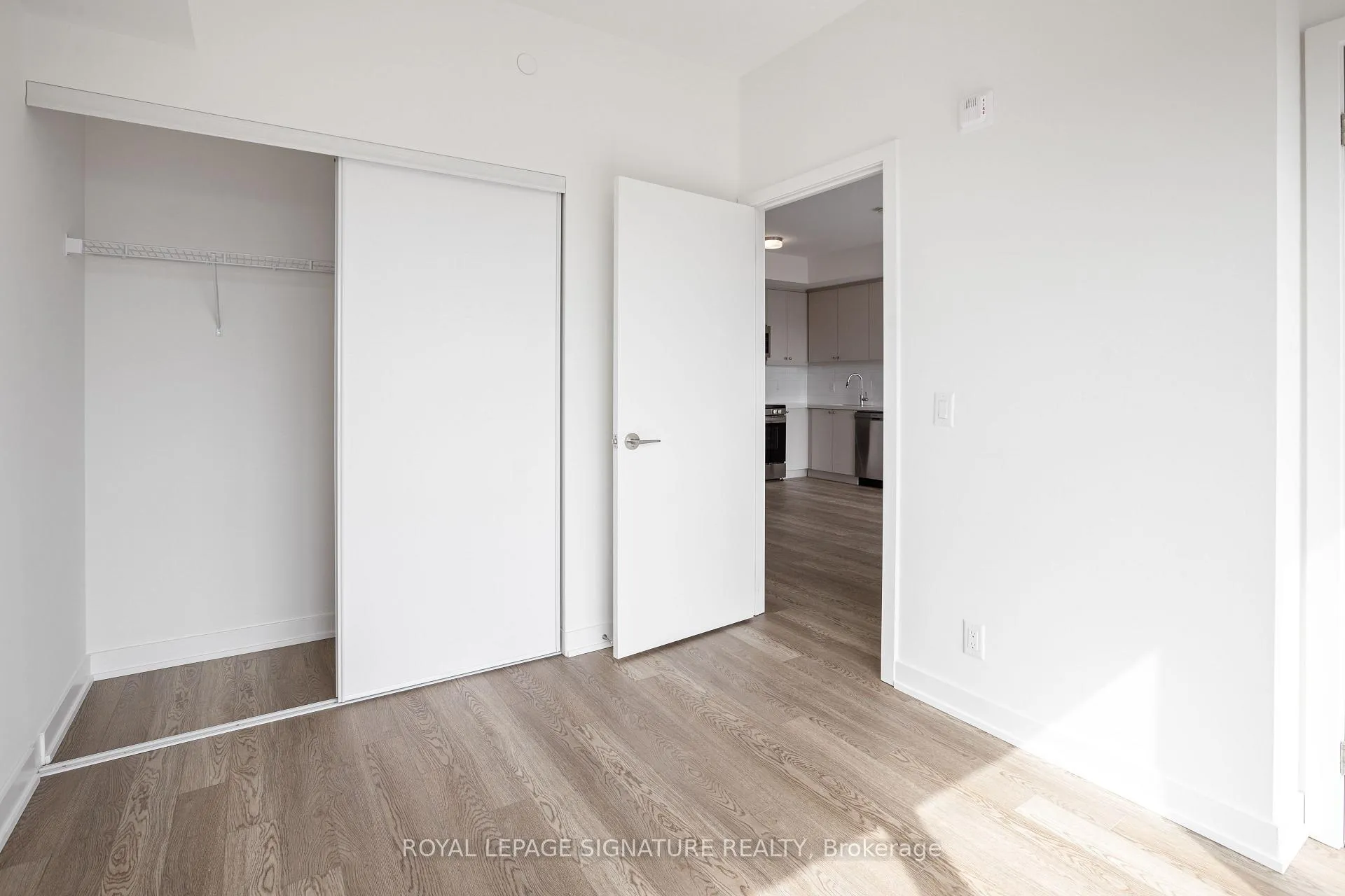 Photo 19 of Unit 802, 51 Clarington Boulevard, Clarington, Bowmanville — HOMEH
