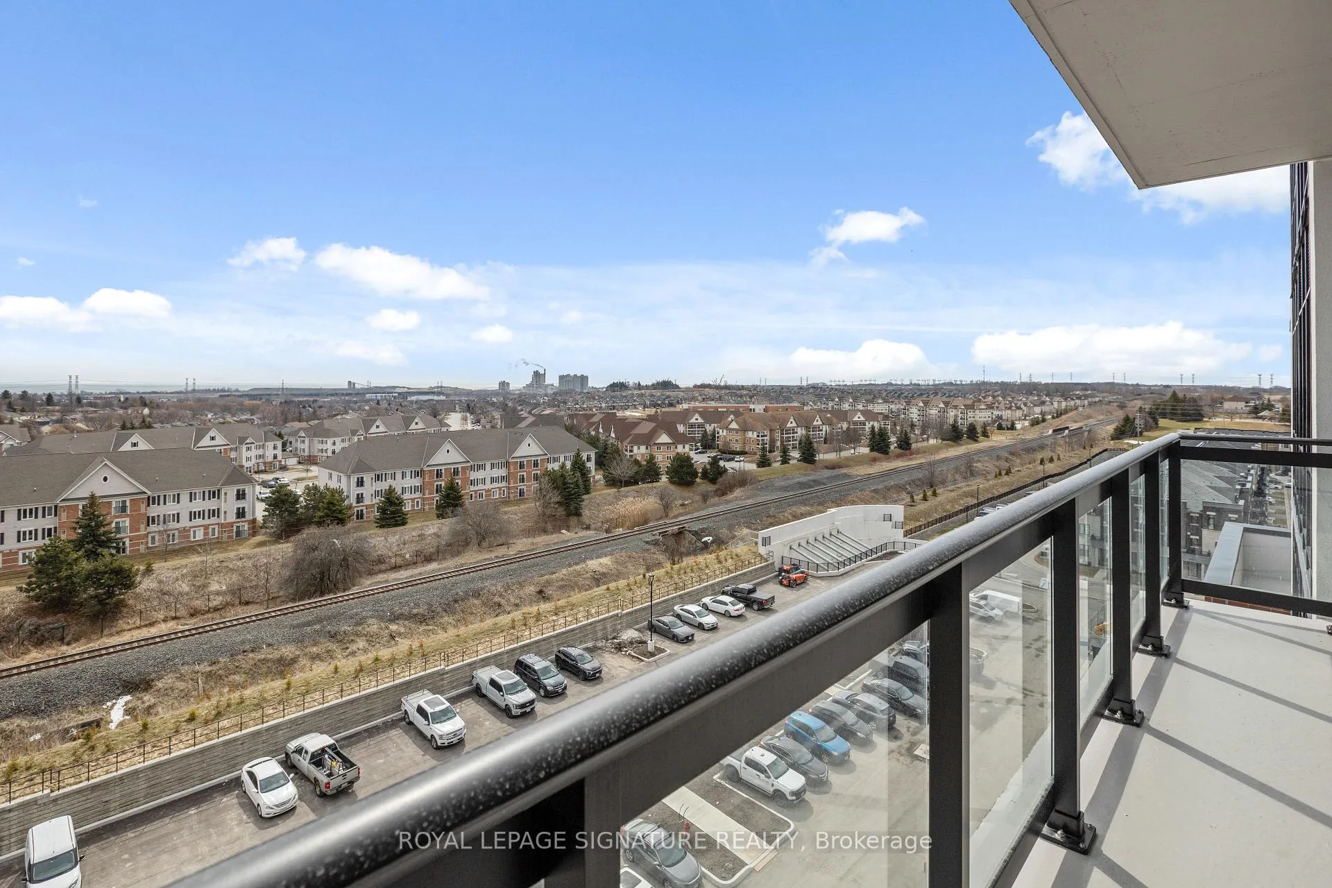 Photo 26 of Unit 802, 51 Clarington Boulevard, Clarington, Bowmanville — HOMEH