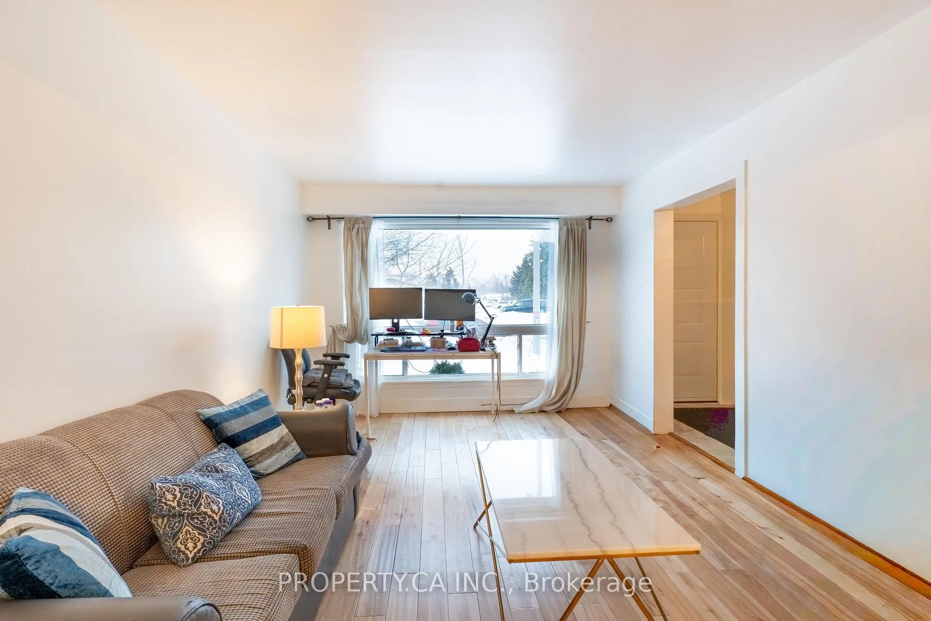 Photo 6 of 65 Cloverdale Drive, Brampton, Avondale — HOMEH