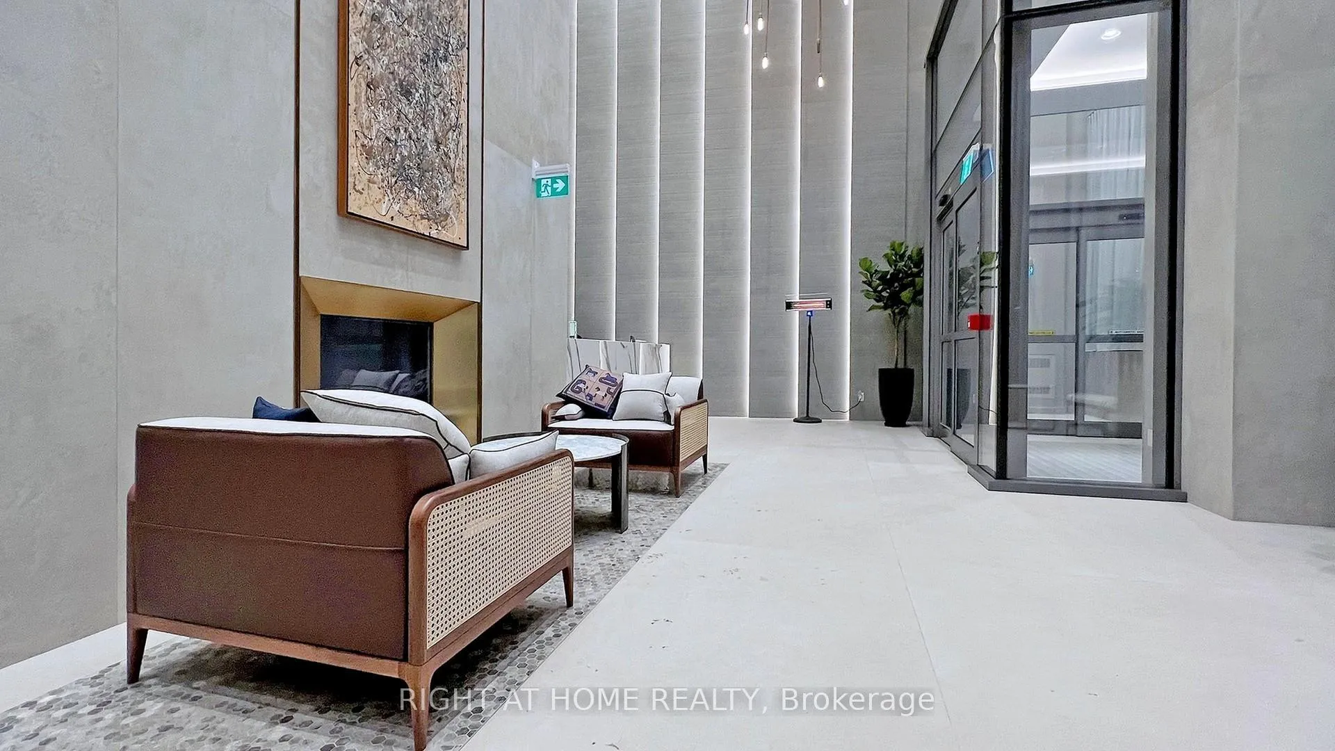 Photo 10 of Unit 902, 1000 Portage Parkway, Vaughan, Vaughan Corporate Centre — HOMEH