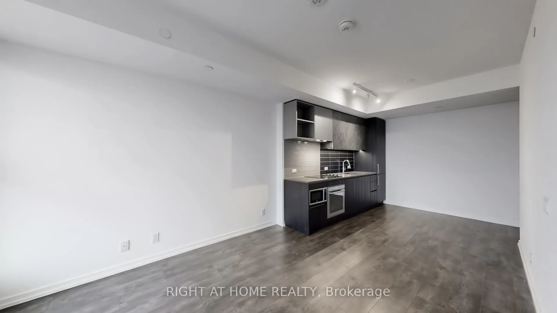 Photo 18 of Unit 902, 1000 Portage Parkway, Vaughan, Vaughan Corporate Centre — HOMEH