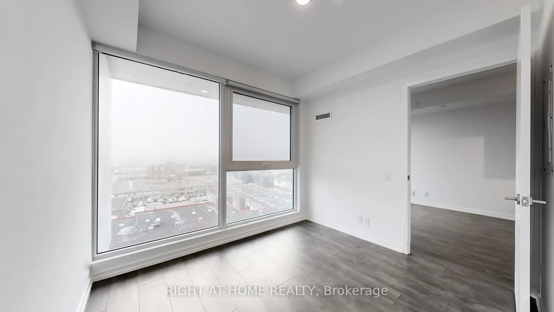 Photo 25 of Unit 902, 1000 Portage Parkway, Vaughan, Vaughan Corporate Centre — HOMEH