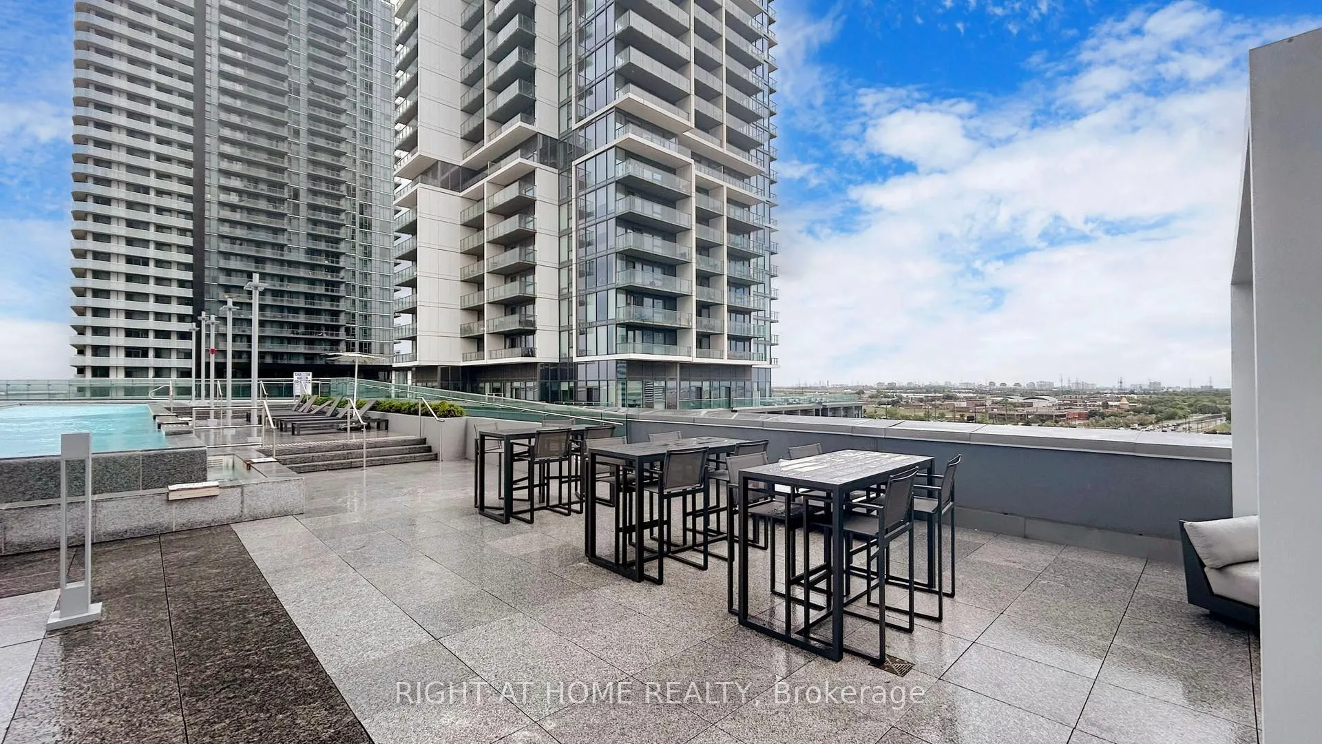Photo 50 of Unit 902, 1000 Portage Parkway, Vaughan, Vaughan Corporate Centre — HOMEH
