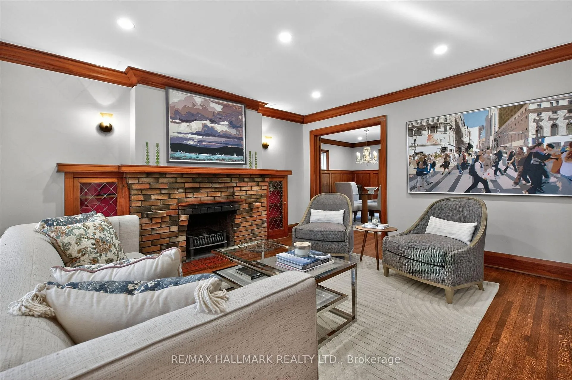Photo 5 of 336 Glen Manor Drive, Toronto, The Beaches — HOMEH