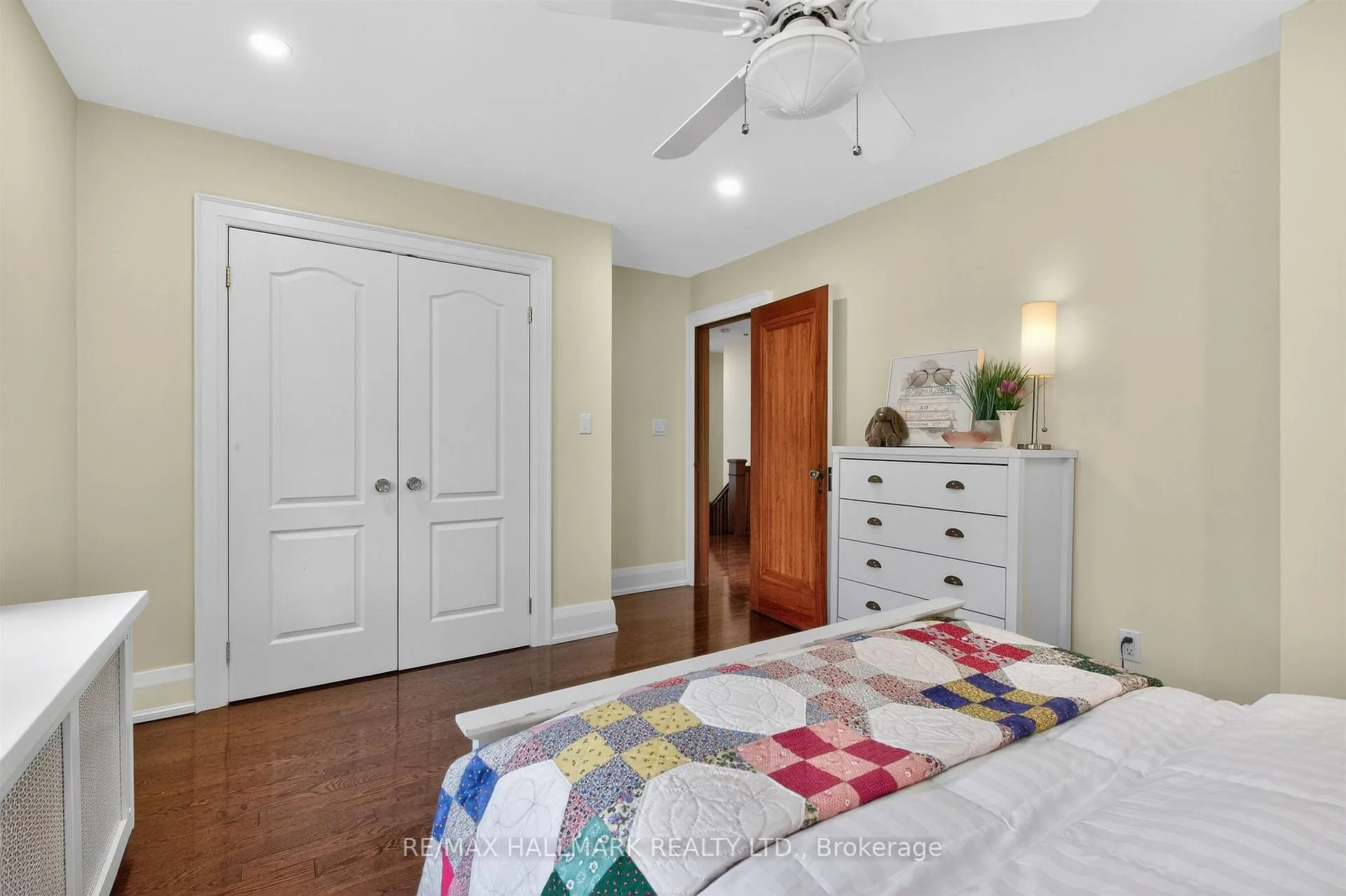 Photo 30 of 336 Glen Manor Drive, Toronto, The Beaches — HOMEH