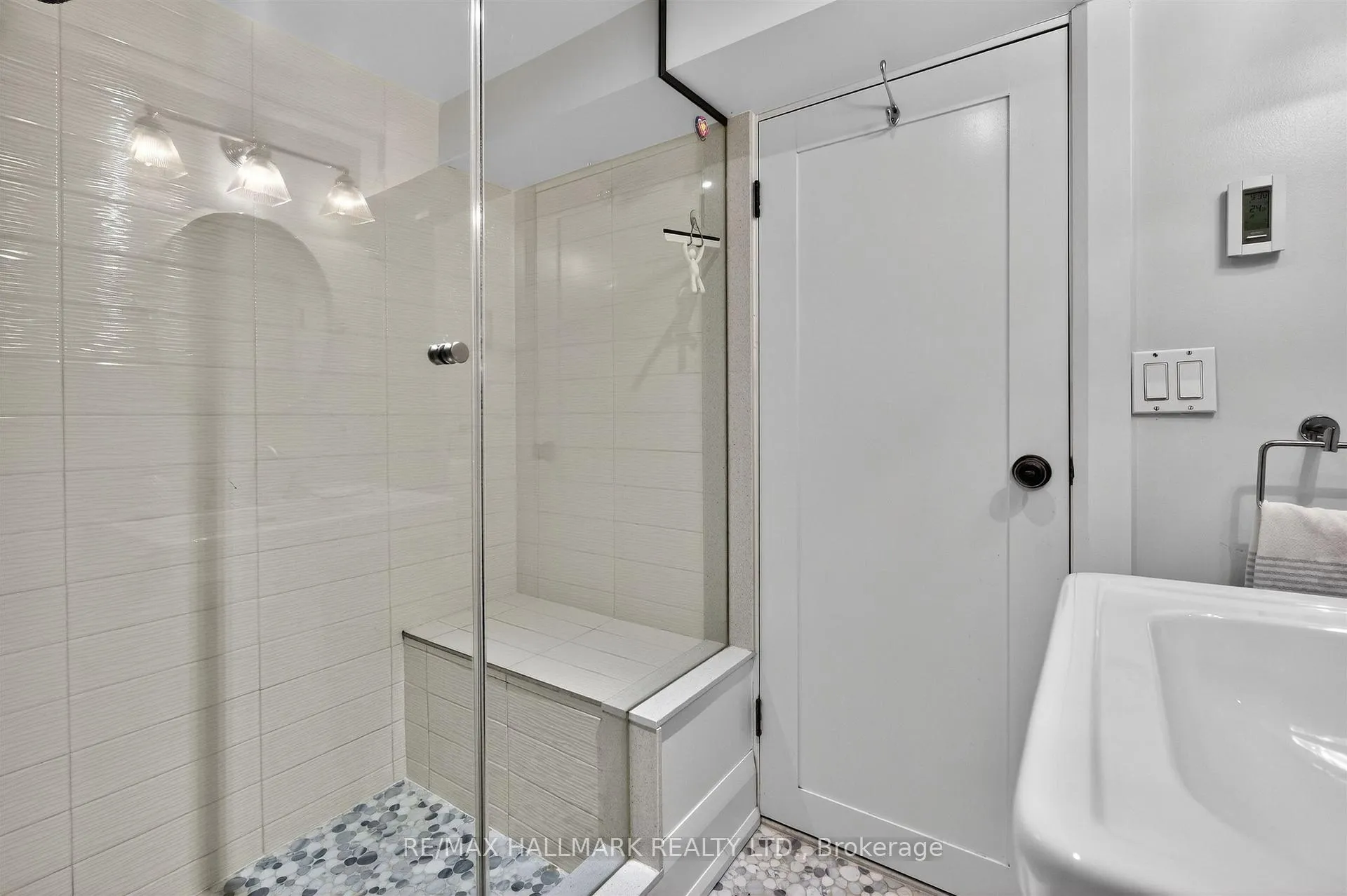 Photo 42 of 336 Glen Manor Drive, Toronto, The Beaches — HOMEH