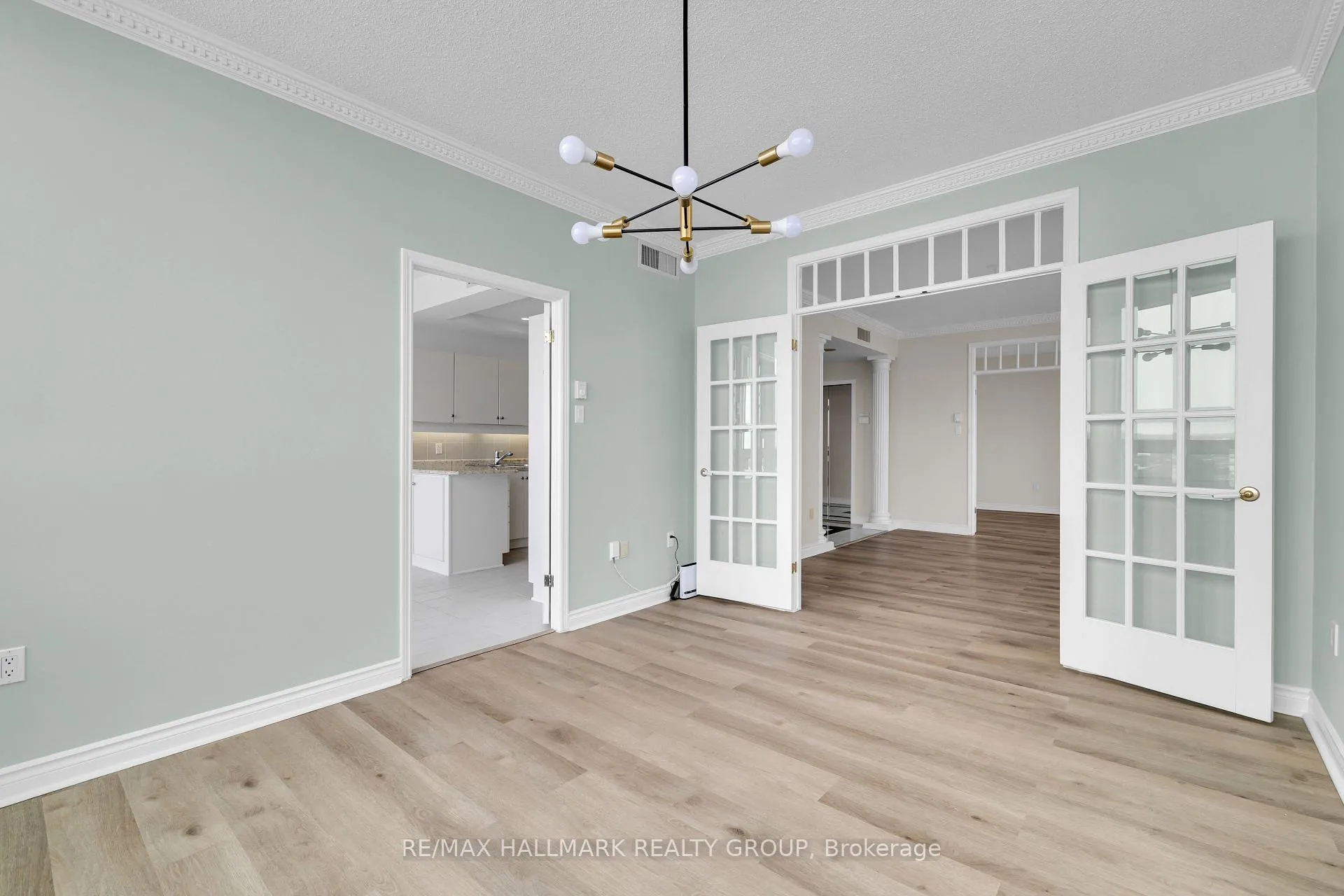 Photo 10 of Unit 1502, 1480 Riverside Drive, Ottawa, Riverview Park — HOMEH