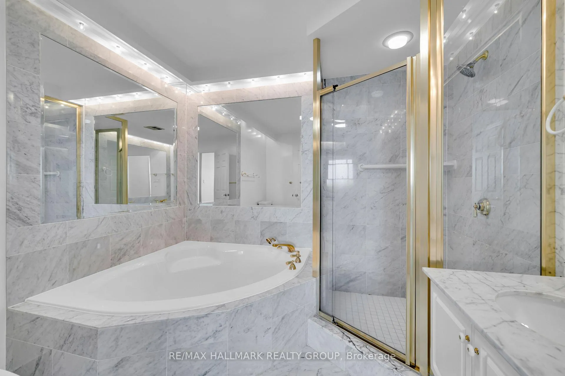 Photo 20 of Unit 1502, 1480 Riverside Drive, Ottawa, Riverview Park — HOMEH