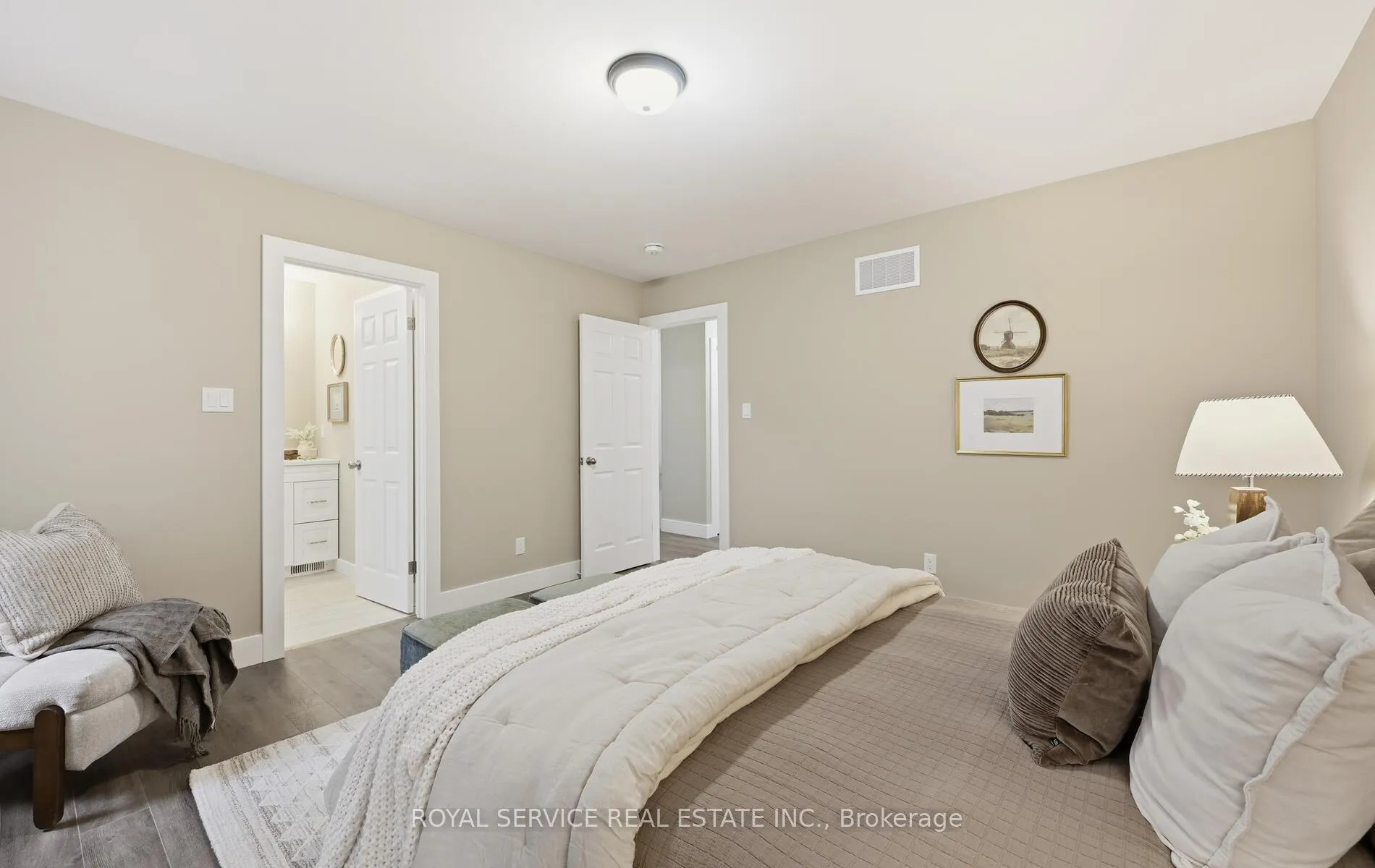Photo 17 of 604 Fortye Drive, Peterborough, Otonabee Ward 1 — HOMEH